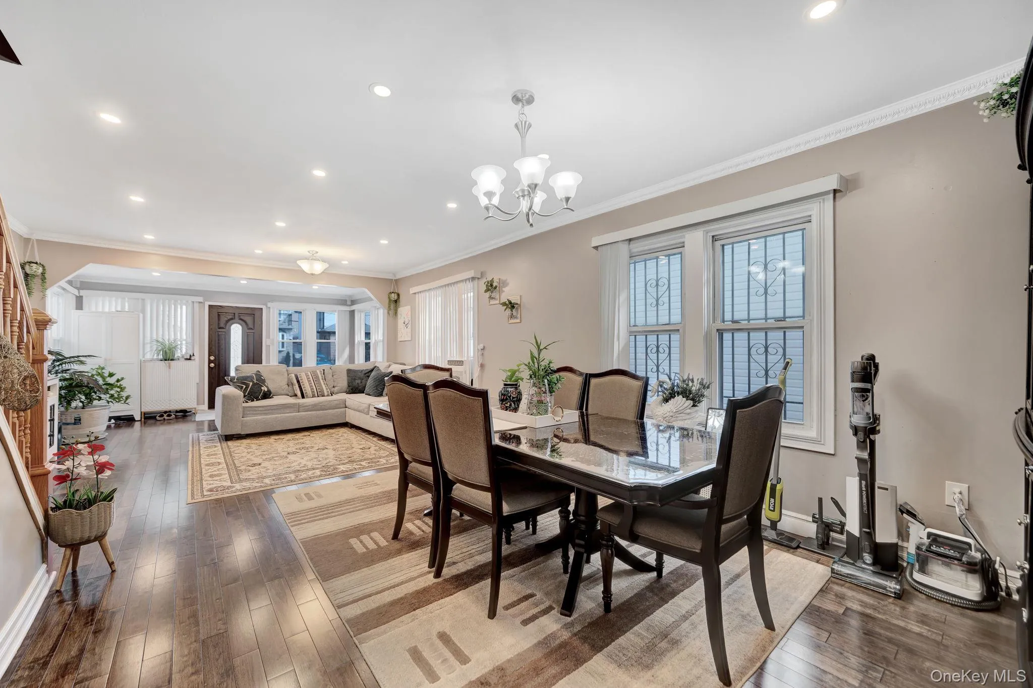 9322 201st Street, New York, NY, 3 Bedrooms Bedrooms, 9 Rooms Rooms,2 BathroomsBathrooms,Residential,For Rent,201st,0,1057252 9322 201st Street, New York, NY, 3 Bedrooms Bedrooms, 9 Rooms Rooms,2 BathroomsBathrooms,Residential,For Rent,201st,0,1057252