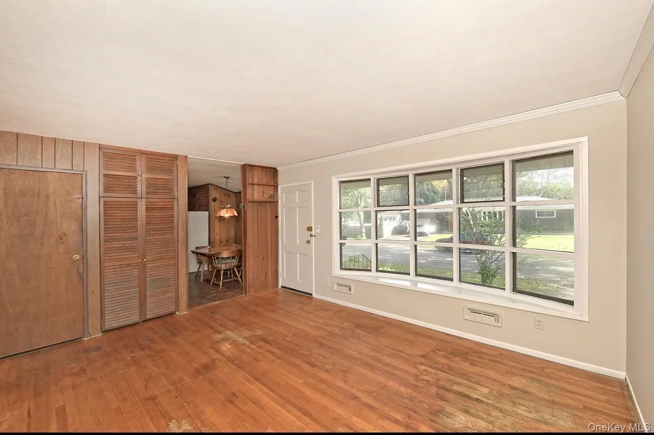 5 Pebble Lane, Huntington, NY, 3 Bedrooms Bedrooms, 5 Rooms Rooms,1 BathroomBathrooms,Residential,For Rent,Pebble,0,1057257 5 Pebble Lane, Huntington, NY, 3 Bedrooms Bedrooms, 5 Rooms Rooms,1 BathroomBathrooms,Residential,For Rent,Pebble,0,1057257