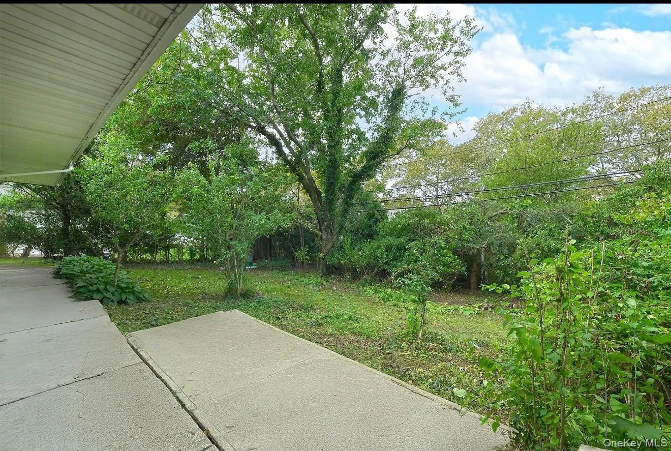 5 Pebble Lane, Huntington, NY, 3 Bedrooms Bedrooms, 5 Rooms Rooms,1 BathroomBathrooms,Residential,For Rent,Pebble,0,1057257 5 Pebble Lane, Huntington, NY, 3 Bedrooms Bedrooms, 5 Rooms Rooms,1 BathroomBathrooms,Residential,For Rent,Pebble,0,1057257