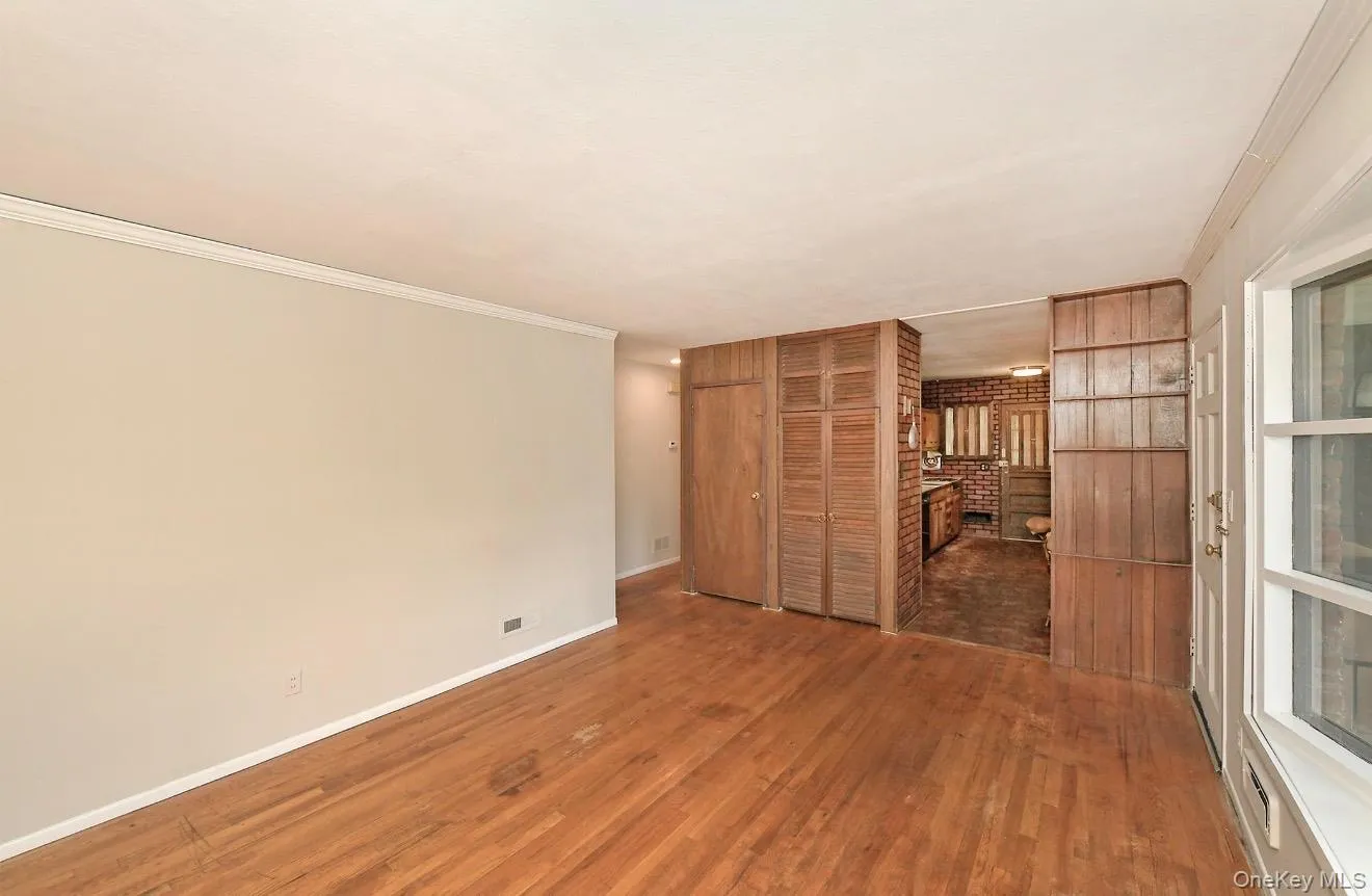 5 Pebble Lane, Huntington, NY, 3 Bedrooms Bedrooms, 5 Rooms Rooms,1 BathroomBathrooms,Residential,For Rent,Pebble,0,1057257 5 Pebble Lane, Huntington, NY, 3 Bedrooms Bedrooms, 5 Rooms Rooms,1 BathroomBathrooms,Residential,For Rent,Pebble,0,1057257
