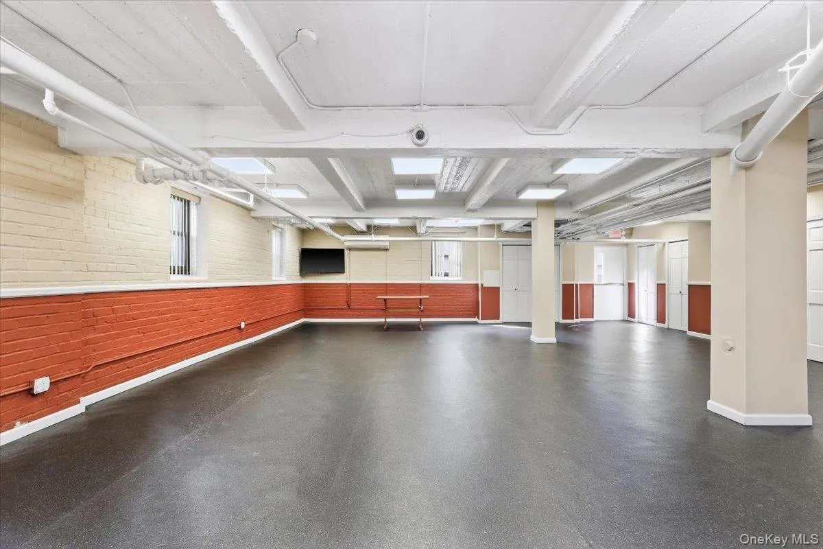 30 Ehrbar, Mount Vernon, NY, 1 Bedroom Bedrooms, 3 Rooms Rooms,1 BathroomBathrooms,Residential,For Rent,Ehrbar,0,1057261 30 Ehrbar, Mount Vernon, NY, 1 Bedroom Bedrooms, 3 Rooms Rooms,1 BathroomBathrooms,Residential,For Rent,Ehrbar,0,1057261