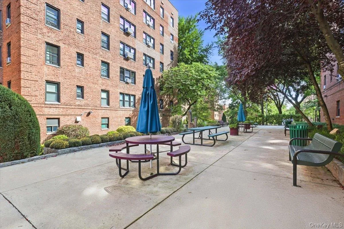 30 Ehrbar, Mount Vernon, NY, 1 Bedroom Bedrooms, 3 Rooms Rooms,1 BathroomBathrooms,Residential,For Rent,Ehrbar,0,1057261 30 Ehrbar, Mount Vernon, NY, 1 Bedroom Bedrooms, 3 Rooms Rooms,1 BathroomBathrooms,Residential,For Rent,Ehrbar,0,1057261