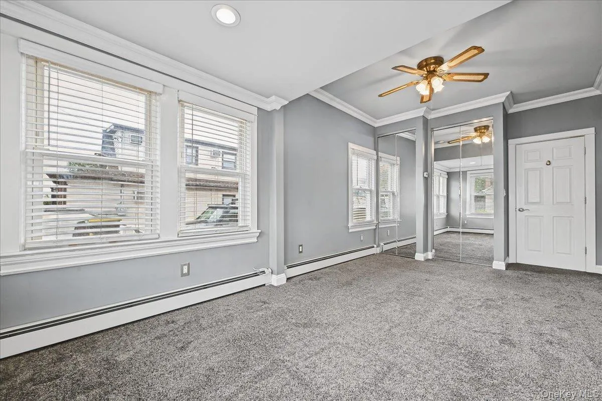 635 6th Street, Babylon, NY, 1 Bedroom Bedrooms, 5 Rooms Rooms,1 BathroomBathrooms,Residential,For Rent,6th,0,1057263 635 6th Street, Babylon, NY, 1 Bedroom Bedrooms, 5 Rooms Rooms,1 BathroomBathrooms,Residential,For Rent,6th,0,1057263