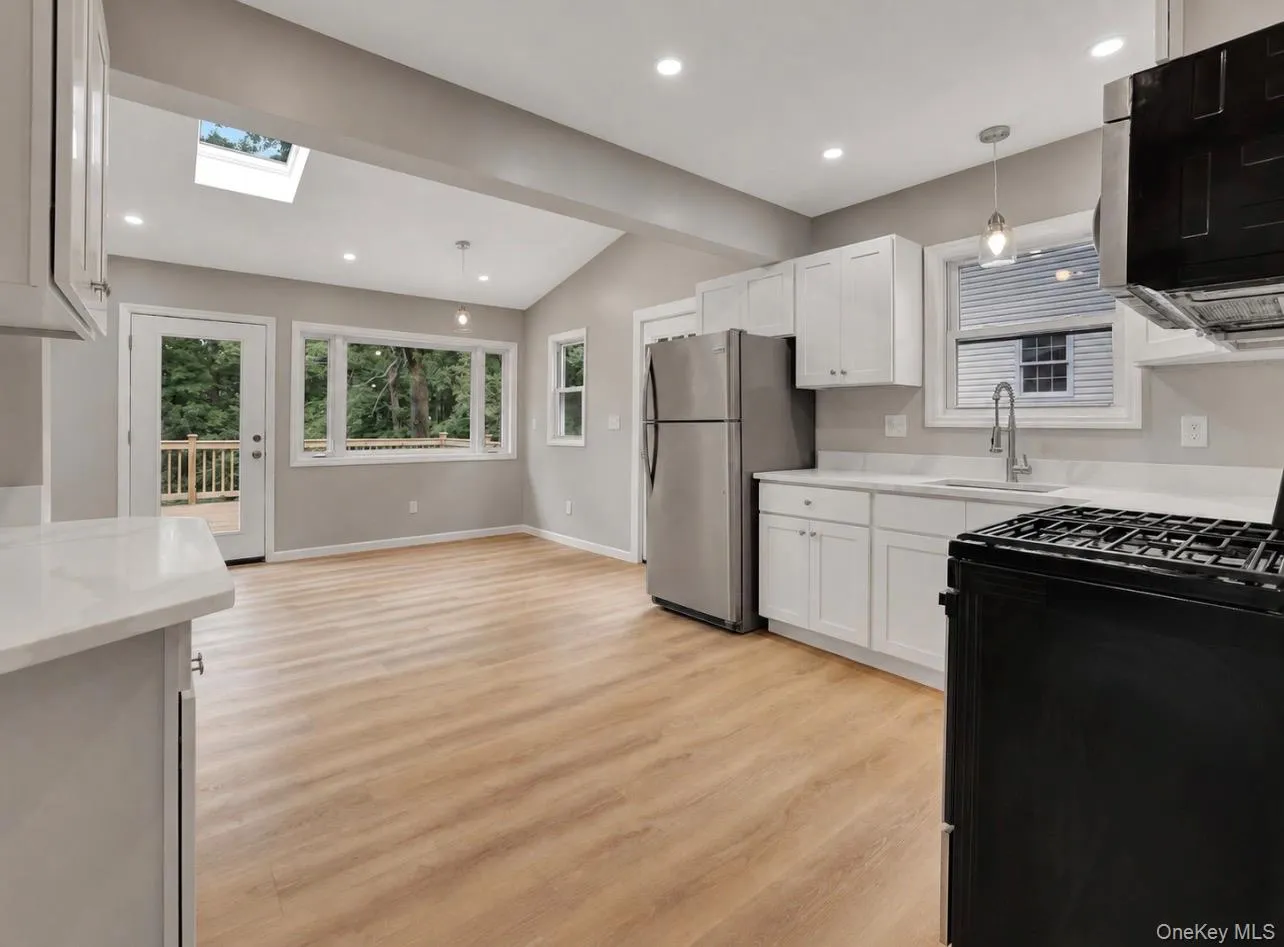 1945 New Hackensack Road, La Grange, NY, 2 Bedroom Bedrooms, 4 Room Rooms,1 BathroomBathrooms,Residential Lease,For Rent,New Hackensack,0,1057266 1945 New Hackensack Road, La Grange, NY, 2 Bedroom Bedrooms, 4 Room Rooms,1 BathroomBathrooms,Residential Lease,For Rent,New Hackensack,0,1057266