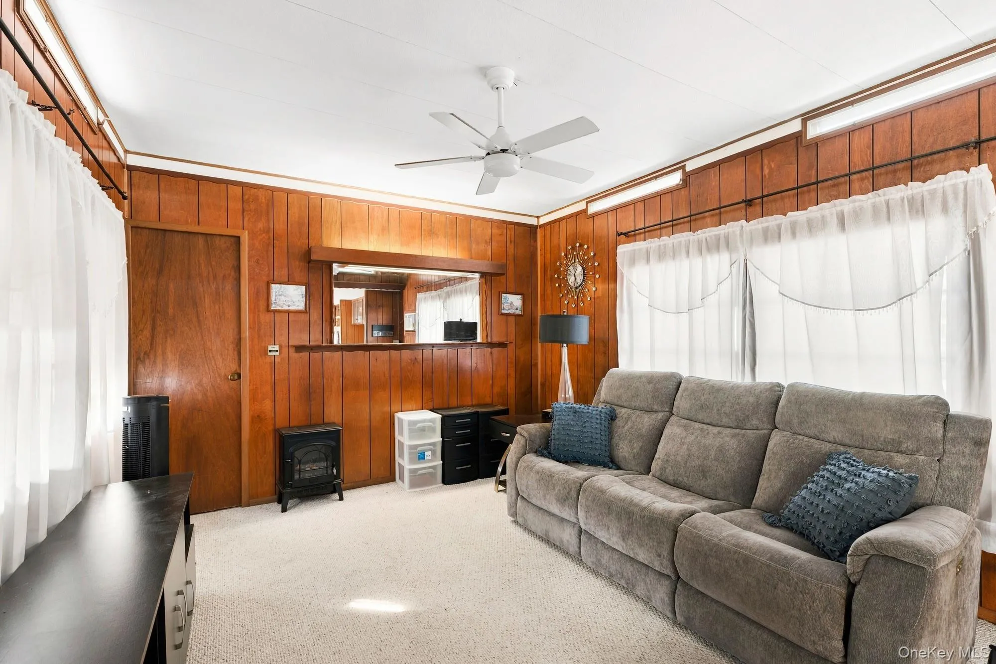 658 Sound Avenue, Riverhead, NY, 2 Bedrooms Bedrooms, 4 Rooms Rooms,1 BathroomBathrooms,Residential,For Rent,Sound,0,1057267 658 Sound Avenue, Riverhead, NY, 2 Bedrooms Bedrooms, 4 Rooms Rooms,1 BathroomBathrooms,Residential,For Rent,Sound,0,1057267