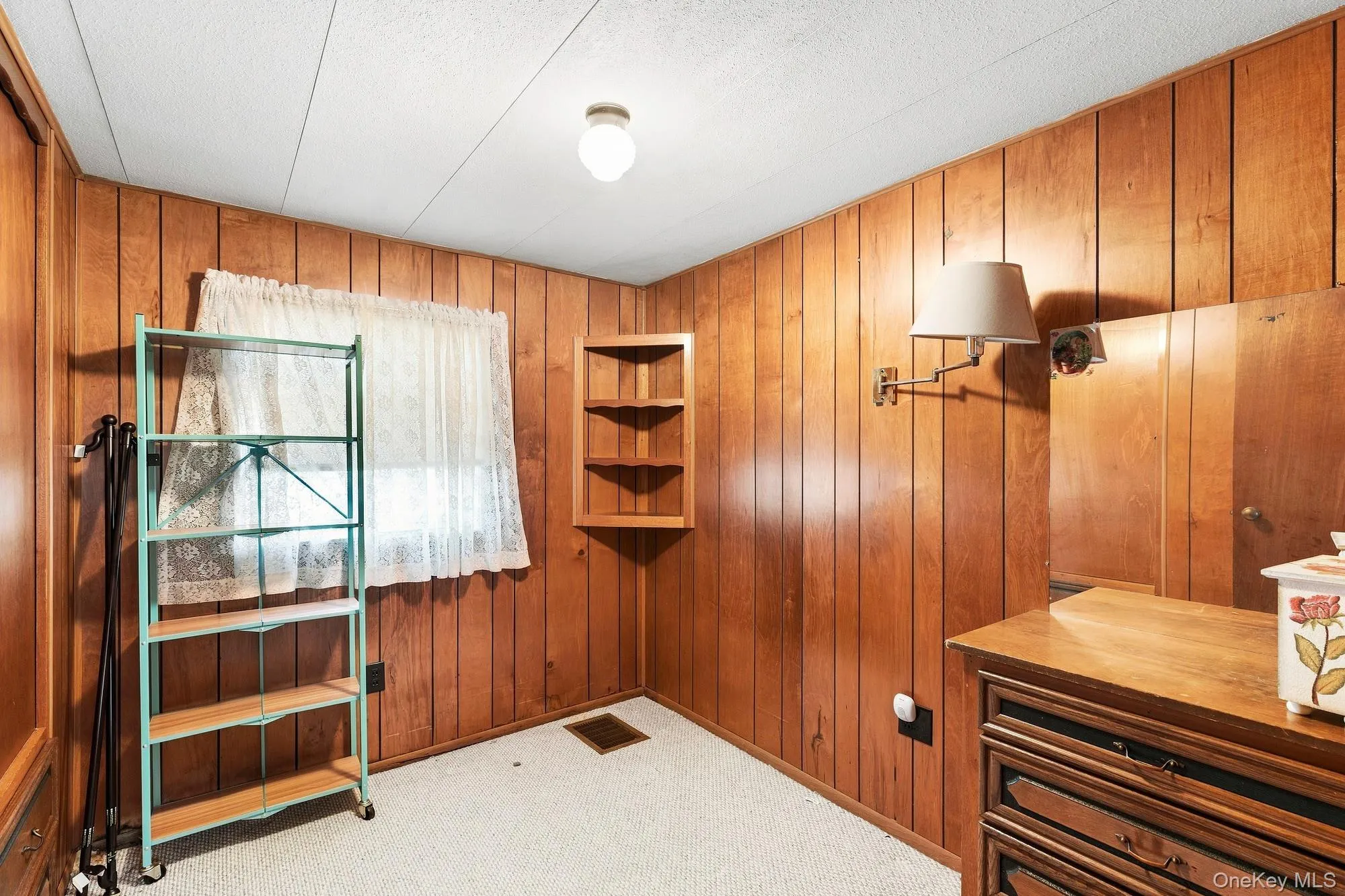 658 Sound Avenue, Riverhead, NY, 2 Bedrooms Bedrooms, 4 Rooms Rooms,1 BathroomBathrooms,Residential,For Rent,Sound,0,1057267 658 Sound Avenue, Riverhead, NY, 2 Bedrooms Bedrooms, 4 Rooms Rooms,1 BathroomBathrooms,Residential,For Rent,Sound,0,1057267