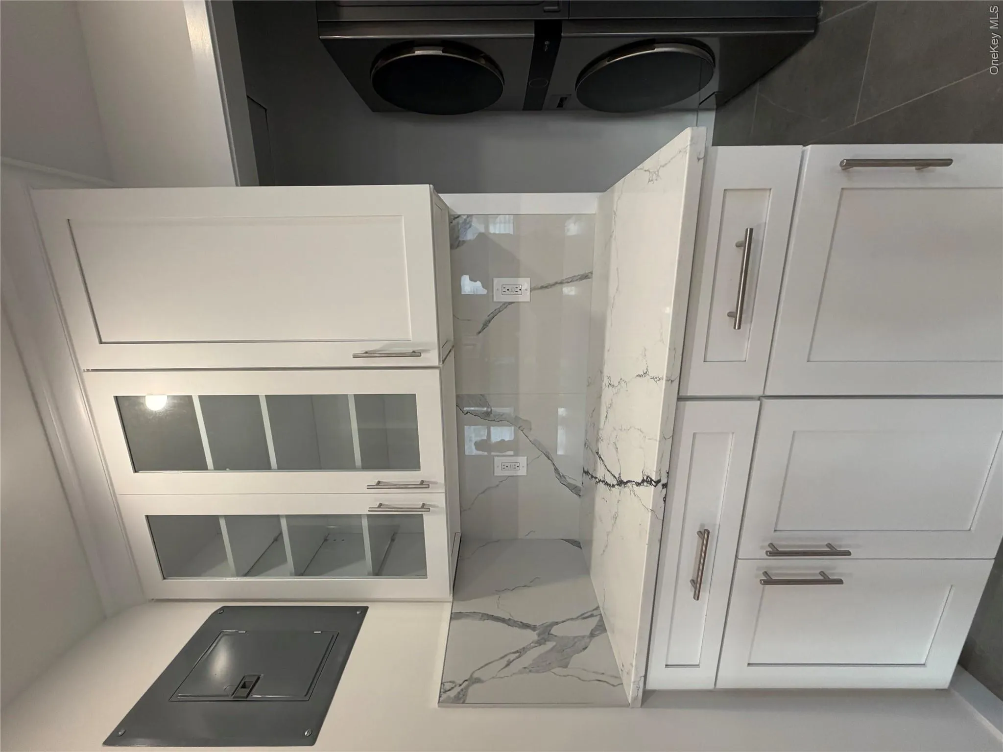 15-80 208th Place, New York, NY, 3 Bedrooms Bedrooms, 6 Rooms Rooms,2 BathroomsBathrooms,Residential Lease,For Rent,208th,0,1057268 15-80 208th Place, New York, NY, 3 Bedrooms Bedrooms, 6 Rooms Rooms,2 BathroomsBathrooms,Residential Lease,For Rent,208th,0,1057268