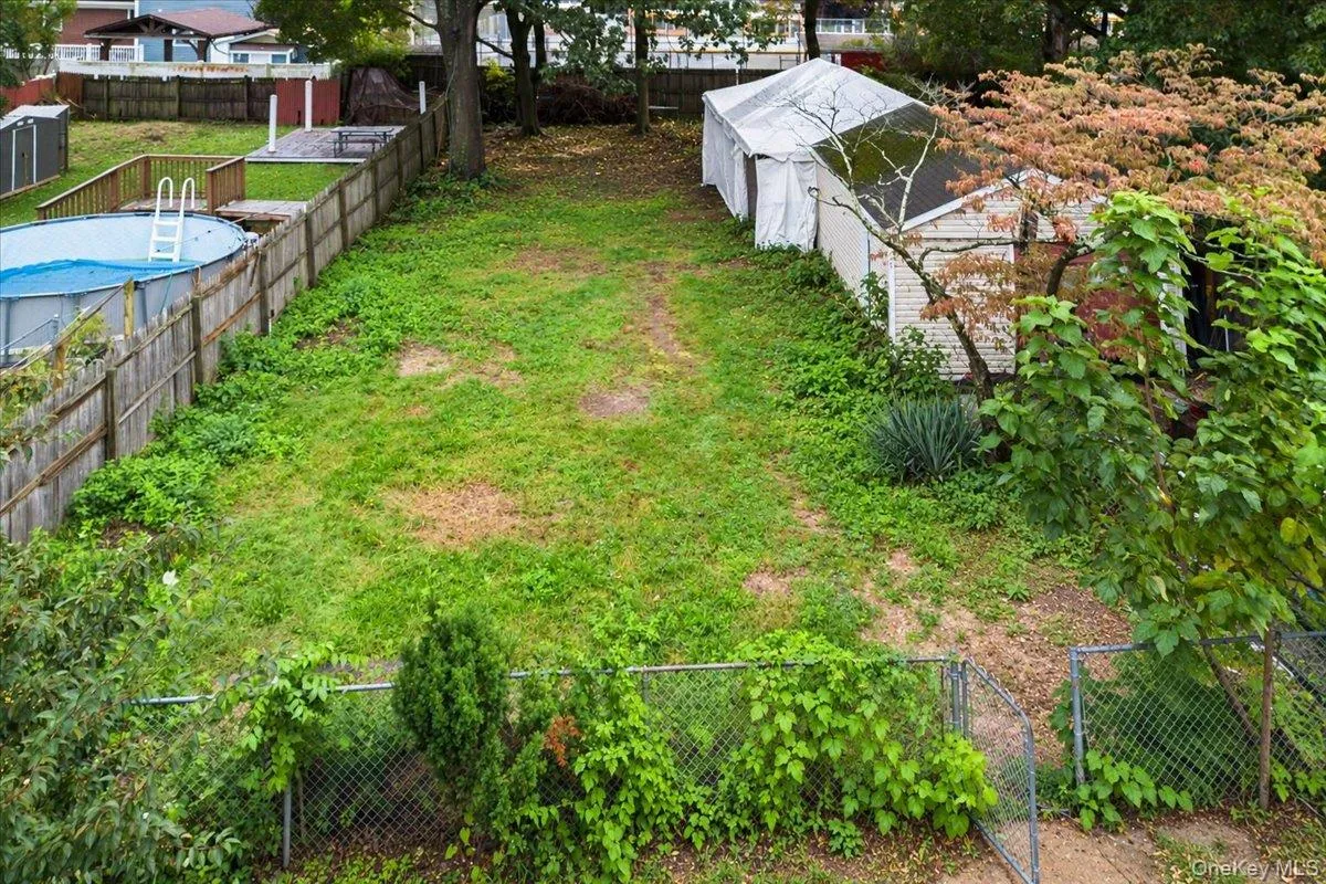 25 3rd Avenue, Islip, NY, 3 Bedrooms Bedrooms, 6 Rooms Rooms,2 BathroomsBathrooms,Residential,For Rent,3rd,0,1057270 25 3rd Avenue, Islip, NY, 3 Bedrooms Bedrooms, 6 Rooms Rooms,2 BathroomsBathrooms,Residential,For Rent,3rd,0,1057270
