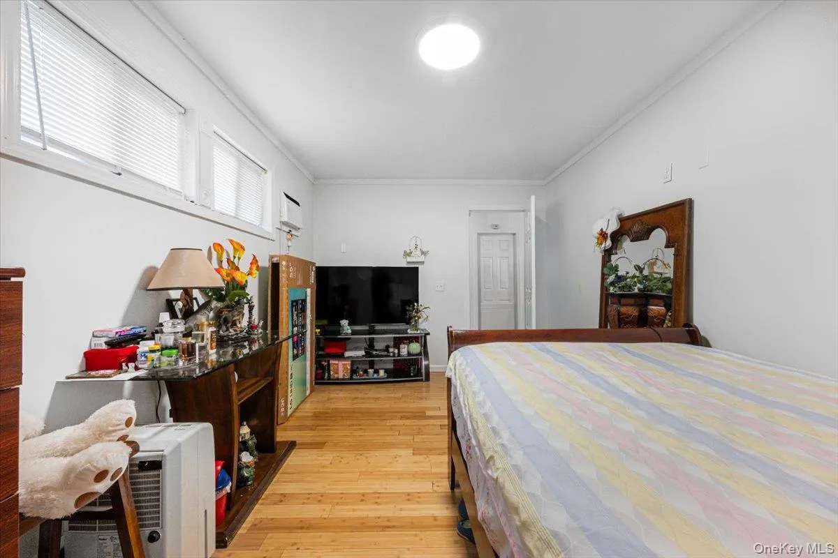 25 3rd Avenue, Islip, NY, 3 Bedrooms Bedrooms, 6 Rooms Rooms,2 BathroomsBathrooms,Residential,For Rent,3rd,0,1057270 25 3rd Avenue, Islip, NY, 3 Bedrooms Bedrooms, 6 Rooms Rooms,2 BathroomsBathrooms,Residential,For Rent,3rd,0,1057270