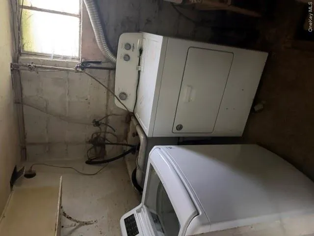 94 Locust Avenue, Eastchester, NY, 3 Bedrooms Bedrooms, 8 Rooms Rooms,1 BathroomBathrooms,Residential,For Rent,Locust,0,1057273 94 Locust Avenue, Eastchester, NY, 3 Bedrooms Bedrooms, 8 Rooms Rooms,1 BathroomBathrooms,Residential,For Rent,Locust,0,1057273