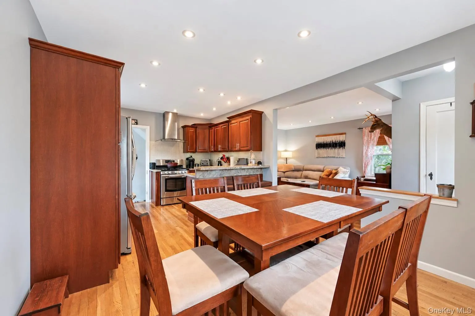 61 Stephen Place, Hempstead, NY, 4 Bedrooms Bedrooms, 12 Rooms Rooms,2 BathroomsBathrooms,Residential,For Rent,Stephen,0,1057275 61 Stephen Place, Hempstead, NY, 4 Bedrooms Bedrooms, 12 Rooms Rooms,2 BathroomsBathrooms,Residential,For Rent,Stephen,0,1057275