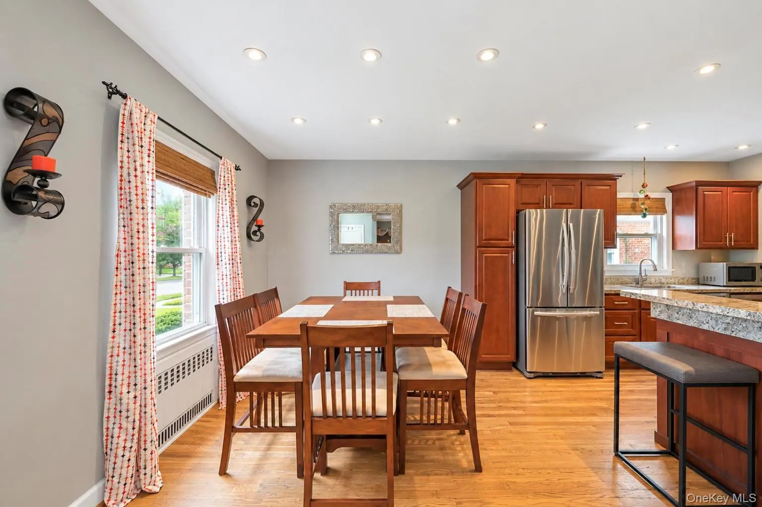 61 Stephen Place, Hempstead, NY, 4 Bedrooms Bedrooms, 12 Rooms Rooms,2 BathroomsBathrooms,Residential,For Rent,Stephen,0,1057275 61 Stephen Place, Hempstead, NY, 4 Bedrooms Bedrooms, 12 Rooms Rooms,2 BathroomsBathrooms,Residential,For Rent,Stephen,0,1057275