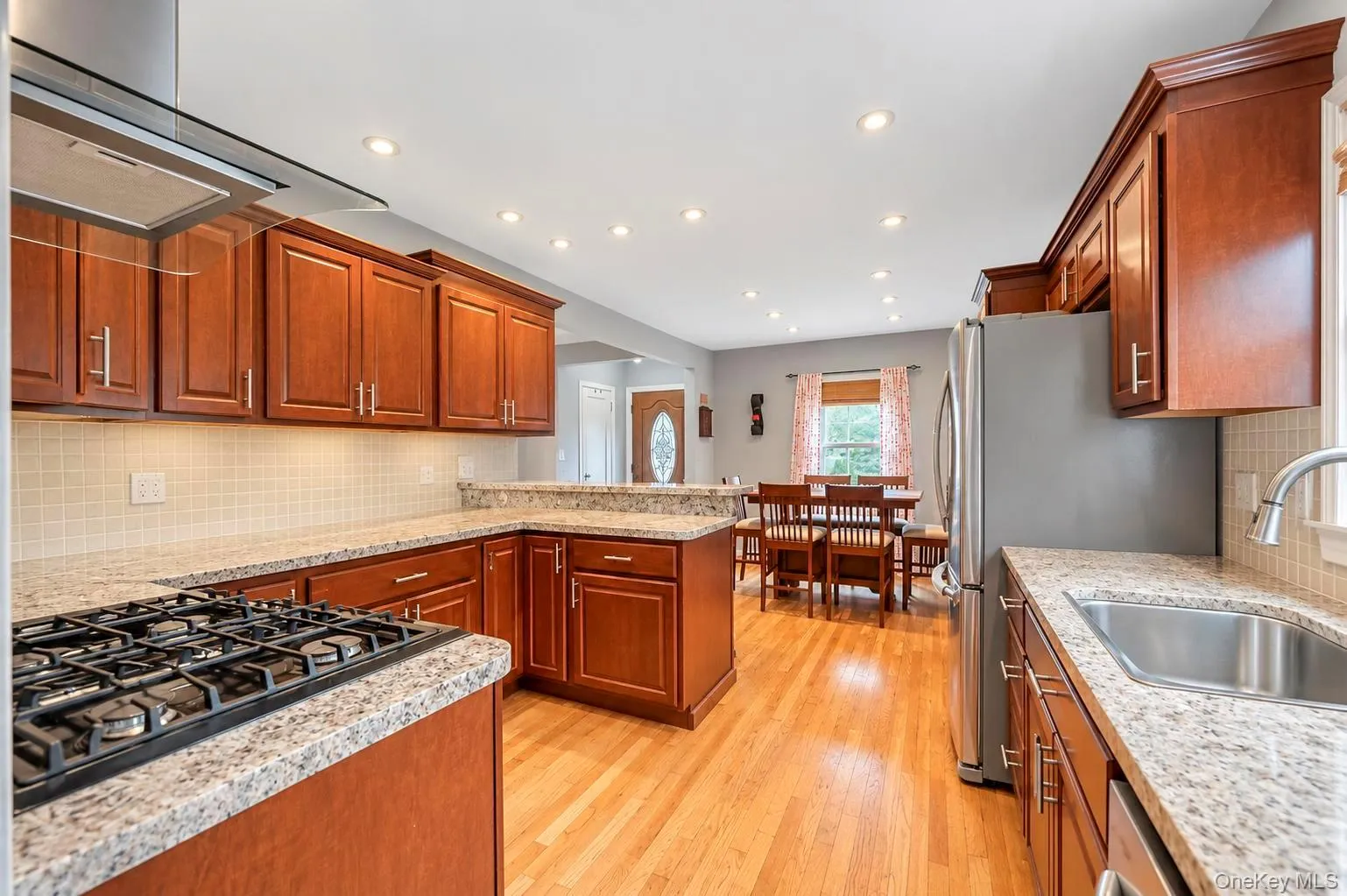 61 Stephen Place, Hempstead, NY, 4 Bedrooms Bedrooms, 12 Rooms Rooms,2 BathroomsBathrooms,Residential,For Rent,Stephen,0,1057275 61 Stephen Place, Hempstead, NY, 4 Bedrooms Bedrooms, 12 Rooms Rooms,2 BathroomsBathrooms,Residential,For Rent,Stephen,0,1057275
