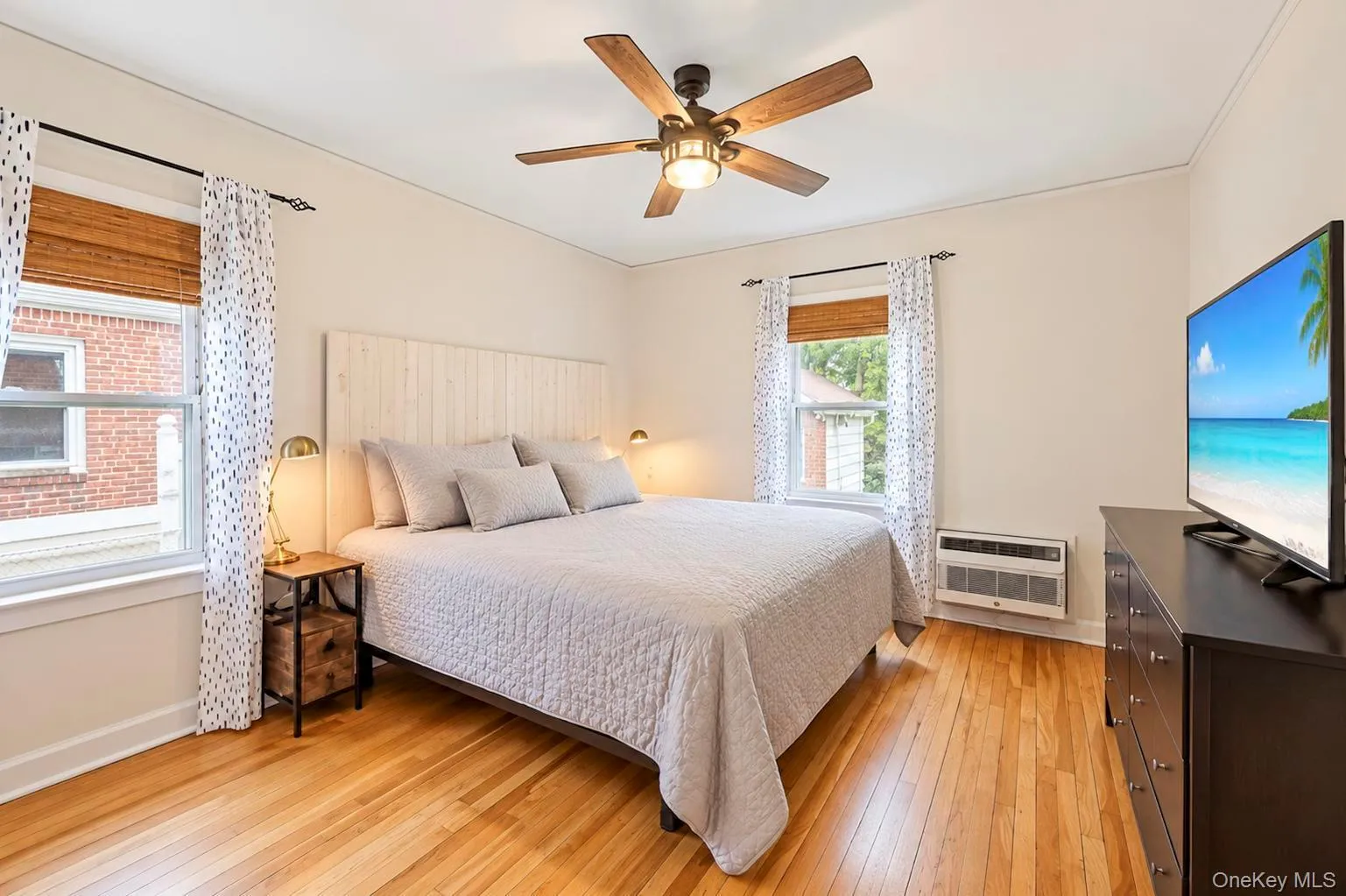 61 Stephen Place, Hempstead, NY, 4 Bedrooms Bedrooms, 12 Rooms Rooms,2 BathroomsBathrooms,Residential,For Rent,Stephen,0,1057275 61 Stephen Place, Hempstead, NY, 4 Bedrooms Bedrooms, 12 Rooms Rooms,2 BathroomsBathrooms,Residential,For Rent,Stephen,0,1057275