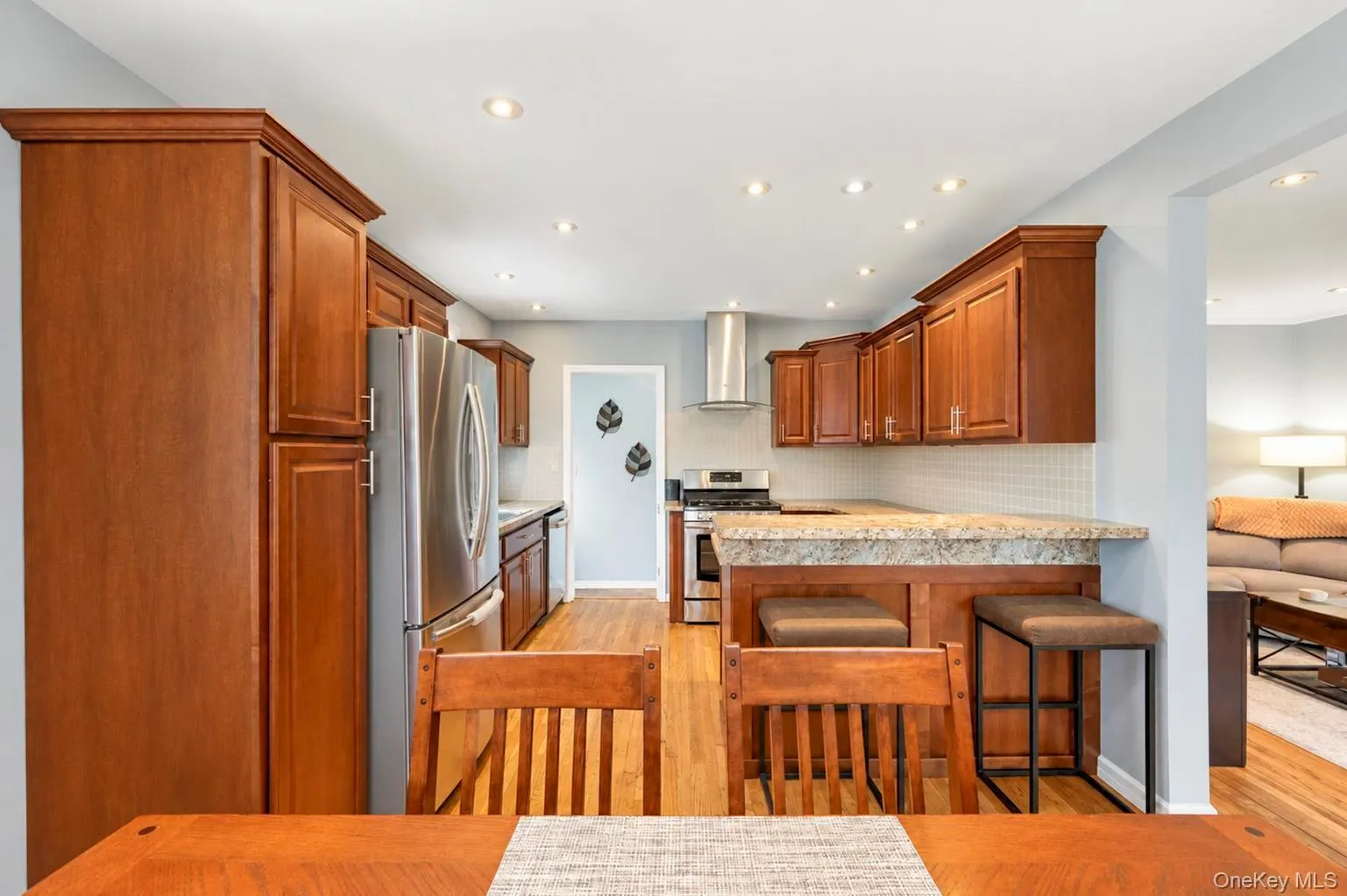 61 Stephen Place, Hempstead, NY, 4 Bedrooms Bedrooms, 12 Rooms Rooms,2 BathroomsBathrooms,Residential,For Rent,Stephen,0,1057275 61 Stephen Place, Hempstead, NY, 4 Bedrooms Bedrooms, 12 Rooms Rooms,2 BathroomsBathrooms,Residential,For Rent,Stephen,0,1057275