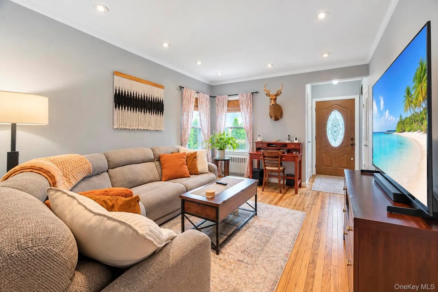 61 Stephen Place, Hempstead, NY, 4 Bedrooms Bedrooms, 12 Rooms Rooms,2 BathroomsBathrooms,Residential,For Rent,Stephen,0,1057275 61 Stephen Place, Hempstead, NY, 4 Bedrooms Bedrooms, 12 Rooms Rooms,2 BathroomsBathrooms,Residential,For Rent,Stephen,0,1057275