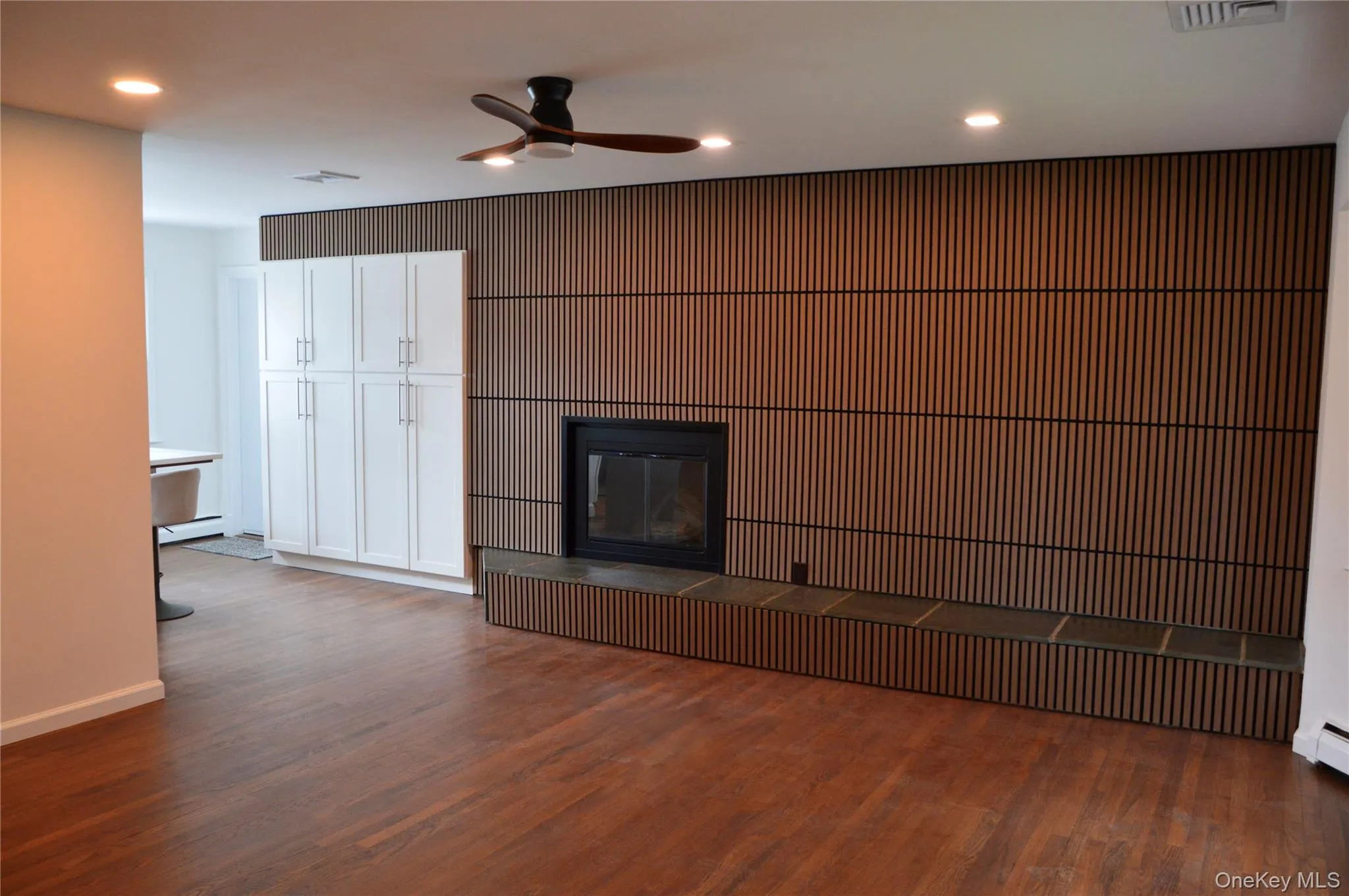 18 Sterling Place, Islip, NY, 5 Bedroom Bedrooms, 9 Room Rooms,2 BathroomBathrooms,Residential Lease,For Rent,Sterling,0,1057278 18 Sterling Place, Islip, NY, 5 Bedroom Bedrooms, 9 Room Rooms,2 BathroomBathrooms,Residential Lease,For Rent,Sterling,0,1057278