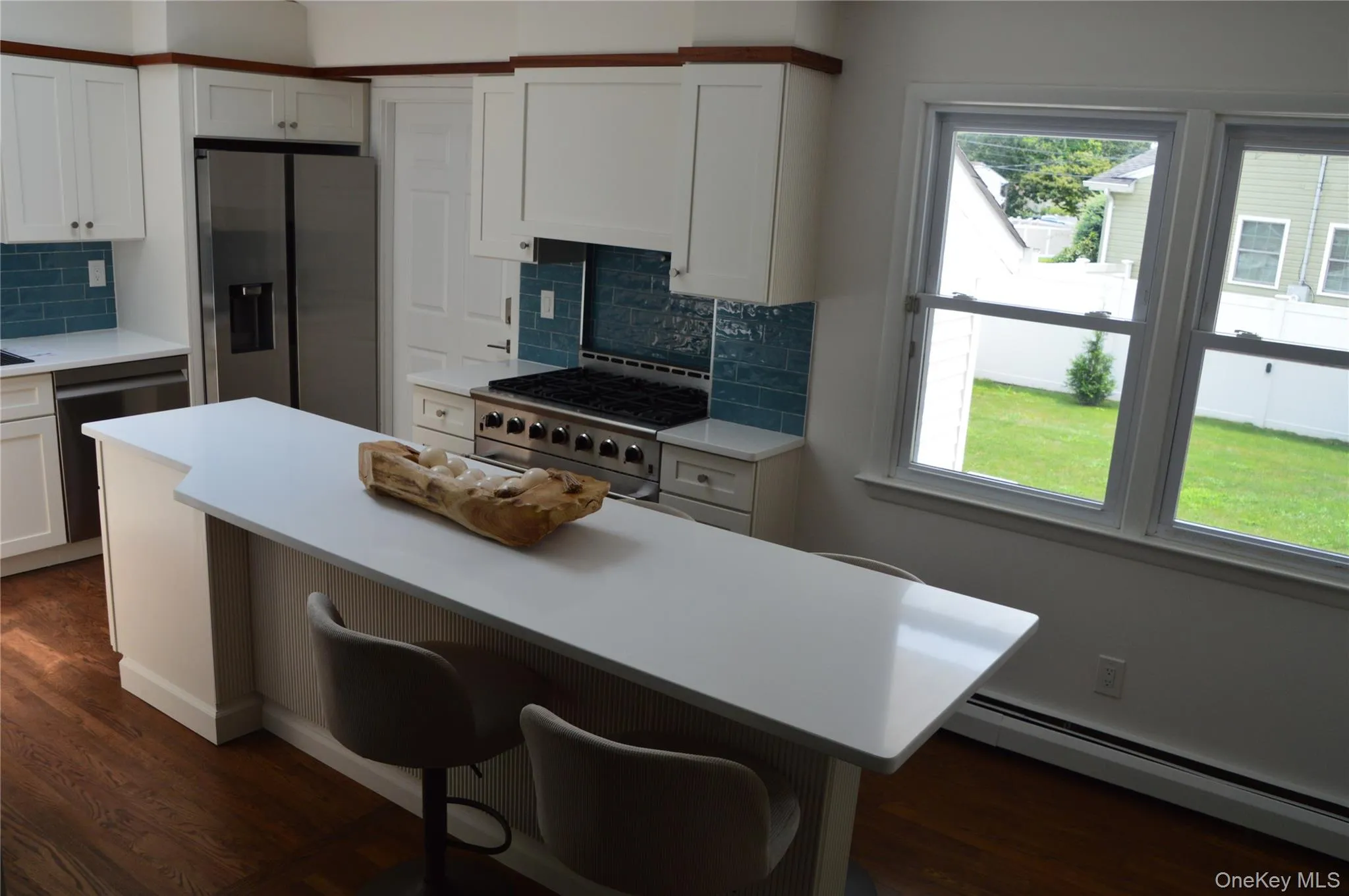 18 Sterling Place, Islip, NY, 5 Bedroom Bedrooms, 9 Room Rooms,2 BathroomBathrooms,Residential Lease,For Rent,Sterling,0,1057278 18 Sterling Place, Islip, NY, 5 Bedroom Bedrooms, 9 Room Rooms,2 BathroomBathrooms,Residential Lease,For Rent,Sterling,0,1057278
