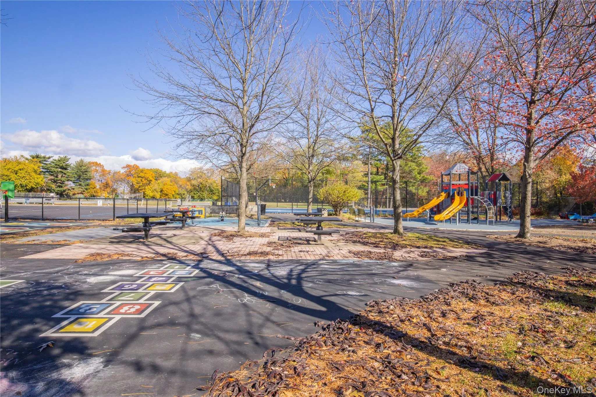 1 Victoria Lane, Yonkers, NY, 3 Bedroom Bedrooms, 6 Room Rooms,2 BathroomBathrooms,Residential Lease,For Rent,Victoria,0,1057280 1 Victoria Lane, Yonkers, NY, 3 Bedroom Bedrooms, 6 Room Rooms,2 BathroomBathrooms,Residential Lease,For Rent,Victoria,0,1057280