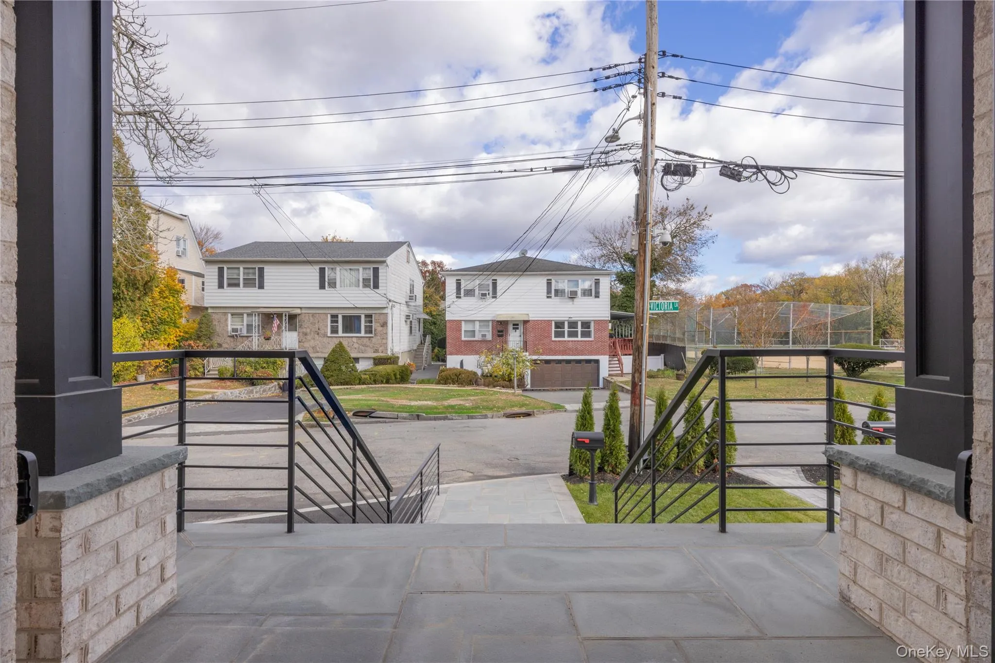 1 Victoria Lane, Yonkers, NY, 3 Bedroom Bedrooms, 6 Room Rooms,2 BathroomBathrooms,Residential Lease,For Rent,Victoria,0,1057280 1 Victoria Lane, Yonkers, NY, 3 Bedroom Bedrooms, 6 Room Rooms,2 BathroomBathrooms,Residential Lease,For Rent,Victoria,0,1057280