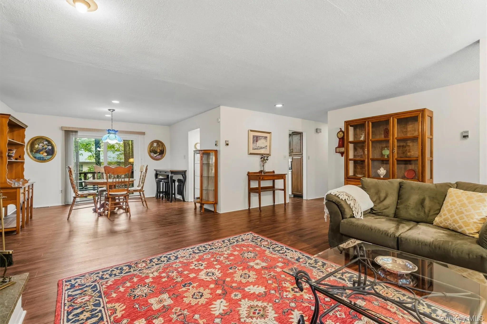 14 Essex Street, Thompson, NY, 3 Bedrooms Bedrooms, 8 Rooms Rooms,2 BathroomsBathrooms,Residential,For Rent,Essex,0,1057286 14 Essex Street, Thompson, NY, 3 Bedrooms Bedrooms, 8 Rooms Rooms,2 BathroomsBathrooms,Residential,For Rent,Essex,0,1057286