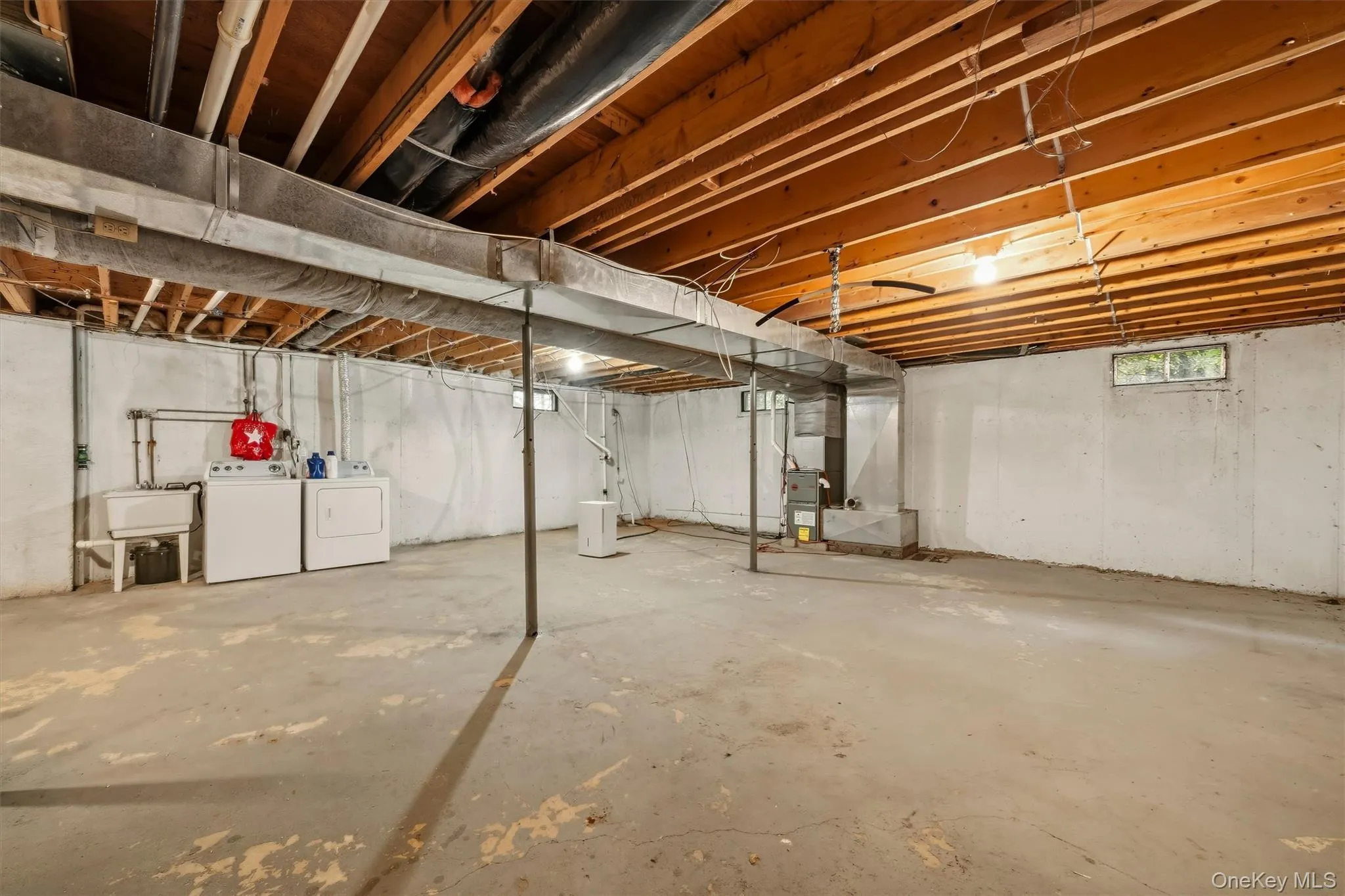 14 Essex Street, Thompson, NY, 3 Bedrooms Bedrooms, 8 Rooms Rooms,2 BathroomsBathrooms,Residential,For Rent,Essex,0,1057286 14 Essex Street, Thompson, NY, 3 Bedrooms Bedrooms, 8 Rooms Rooms,2 BathroomsBathrooms,Residential,For Rent,Essex,0,1057286