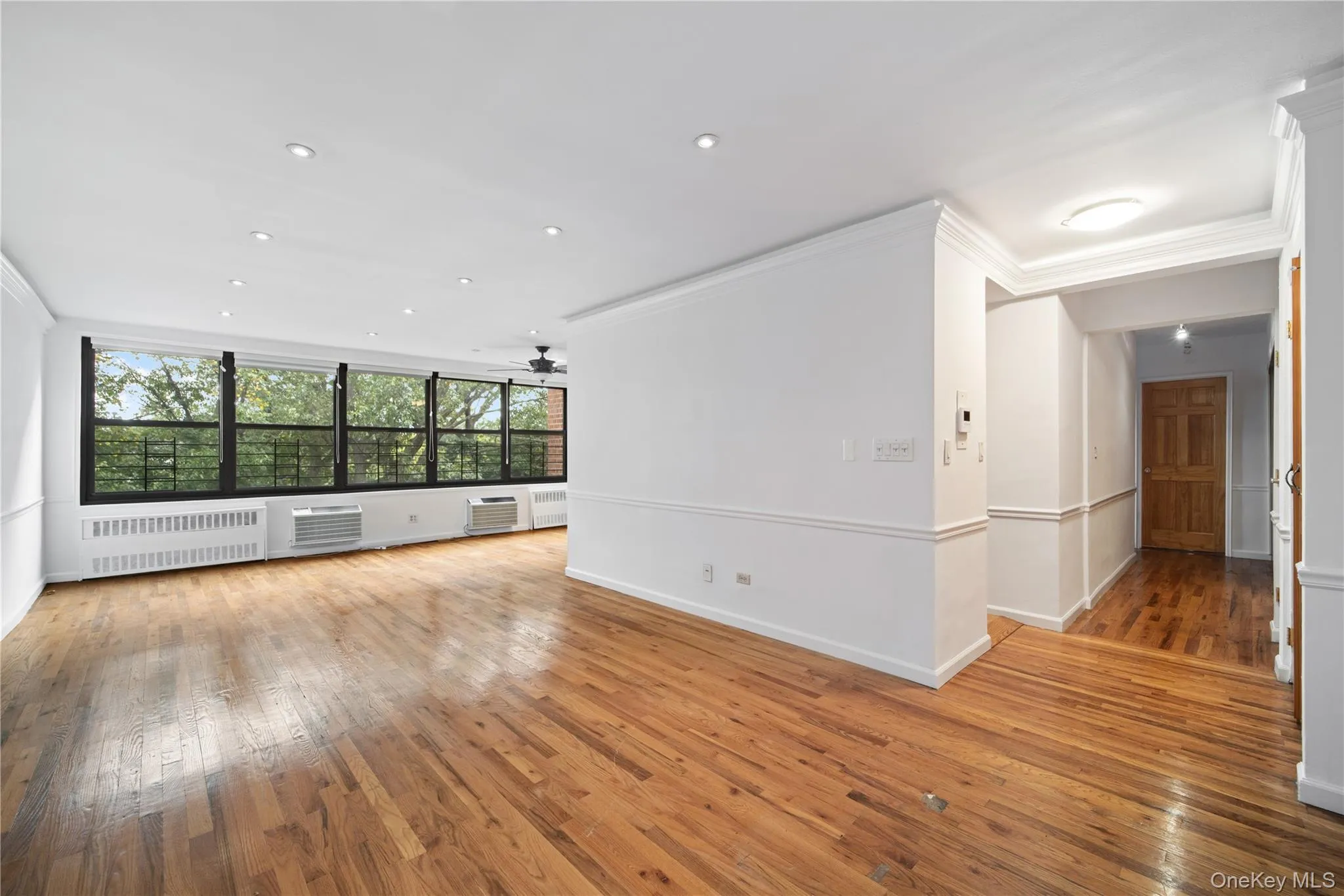 75-34 Bell Boulevard, New York, NY, 2 Bedrooms Bedrooms, 4 Rooms Rooms,2 BathroomsBathrooms,Residential,For Rent,Bell,0,1057287 75-34 Bell Boulevard, New York, NY, 2 Bedrooms Bedrooms, 4 Rooms Rooms,2 BathroomsBathrooms,Residential,For Rent,Bell,0,1057287