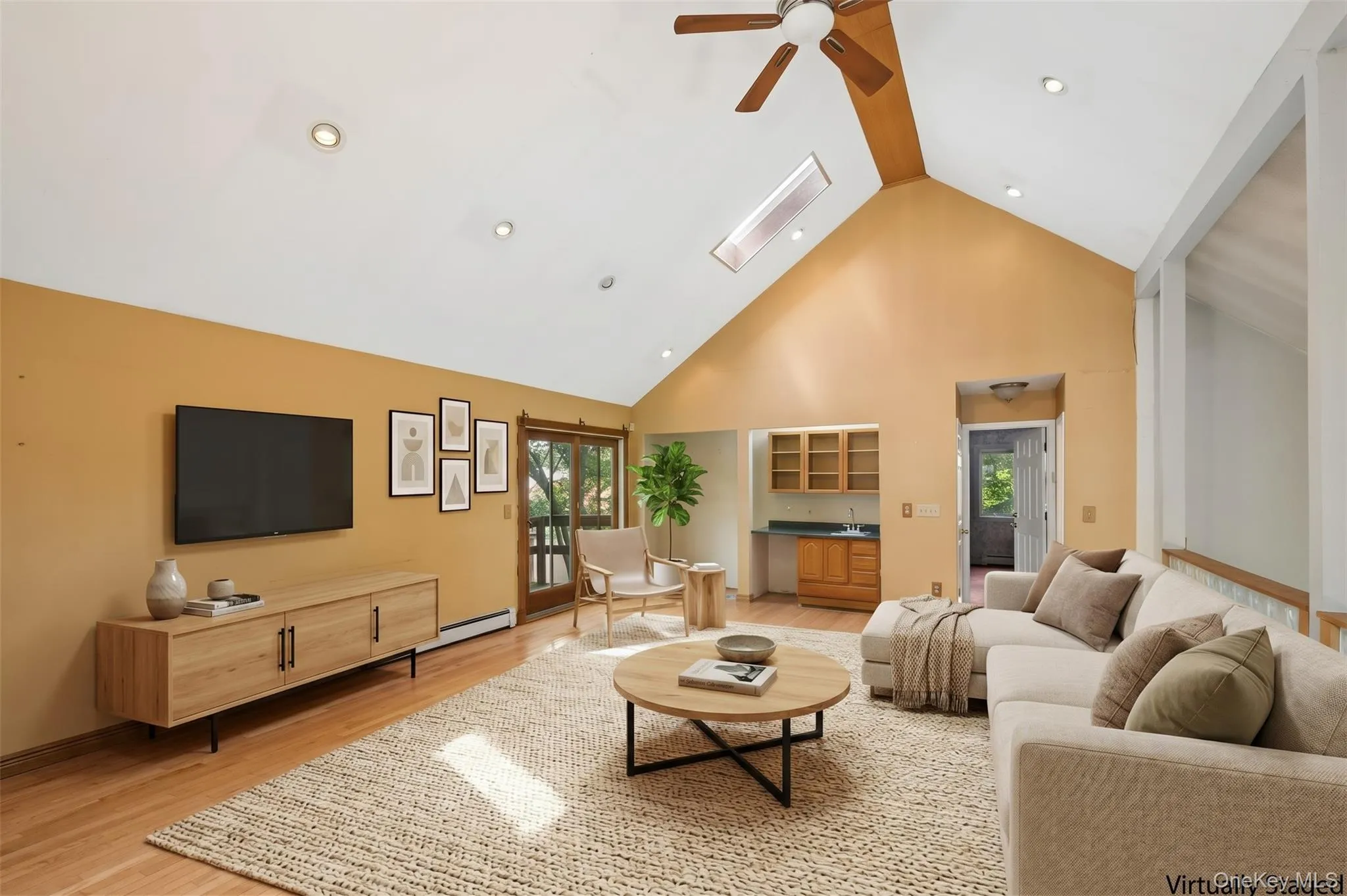 65 Morris Avenue, Brookhaven, NY, 3 Bedrooms Bedrooms, 7 Rooms Rooms,2 BathroomsBathrooms,Residential,For Rent,Morris,0,1057289 65 Morris Avenue, Brookhaven, NY, 3 Bedrooms Bedrooms, 7 Rooms Rooms,2 BathroomsBathrooms,Residential,For Rent,Morris,0,1057289
