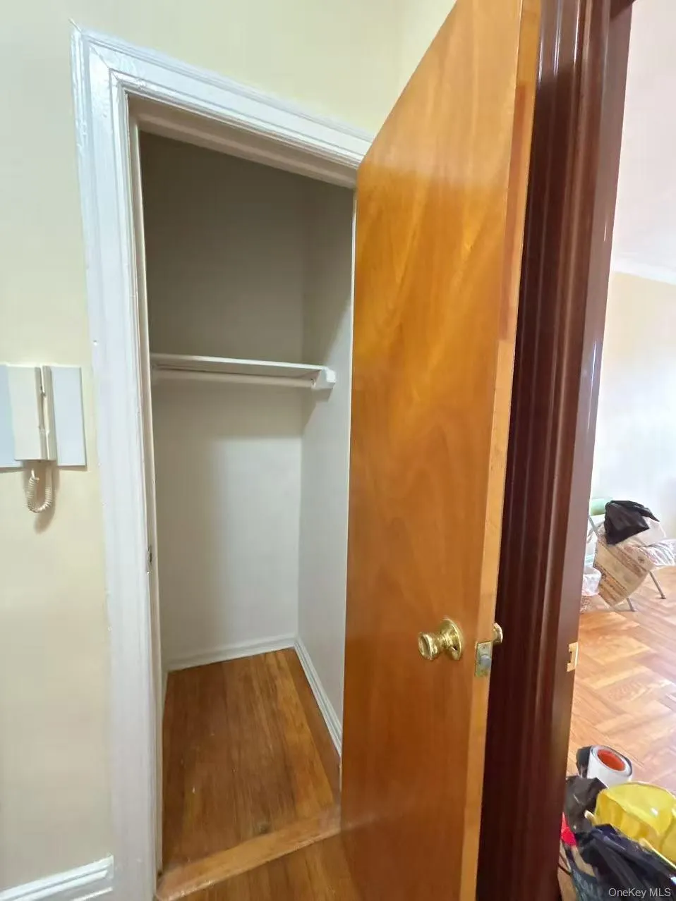 37-16 83 Street, New York, NY, 1 Bedroom Bedrooms, 4 Rooms Rooms,1 BathroomBathrooms,Residential,For Rent,83,0,1057293 37-16 83 Street, New York, NY, 1 Bedroom Bedrooms, 4 Rooms Rooms,1 BathroomBathrooms,Residential,For Rent,83,0,1057293