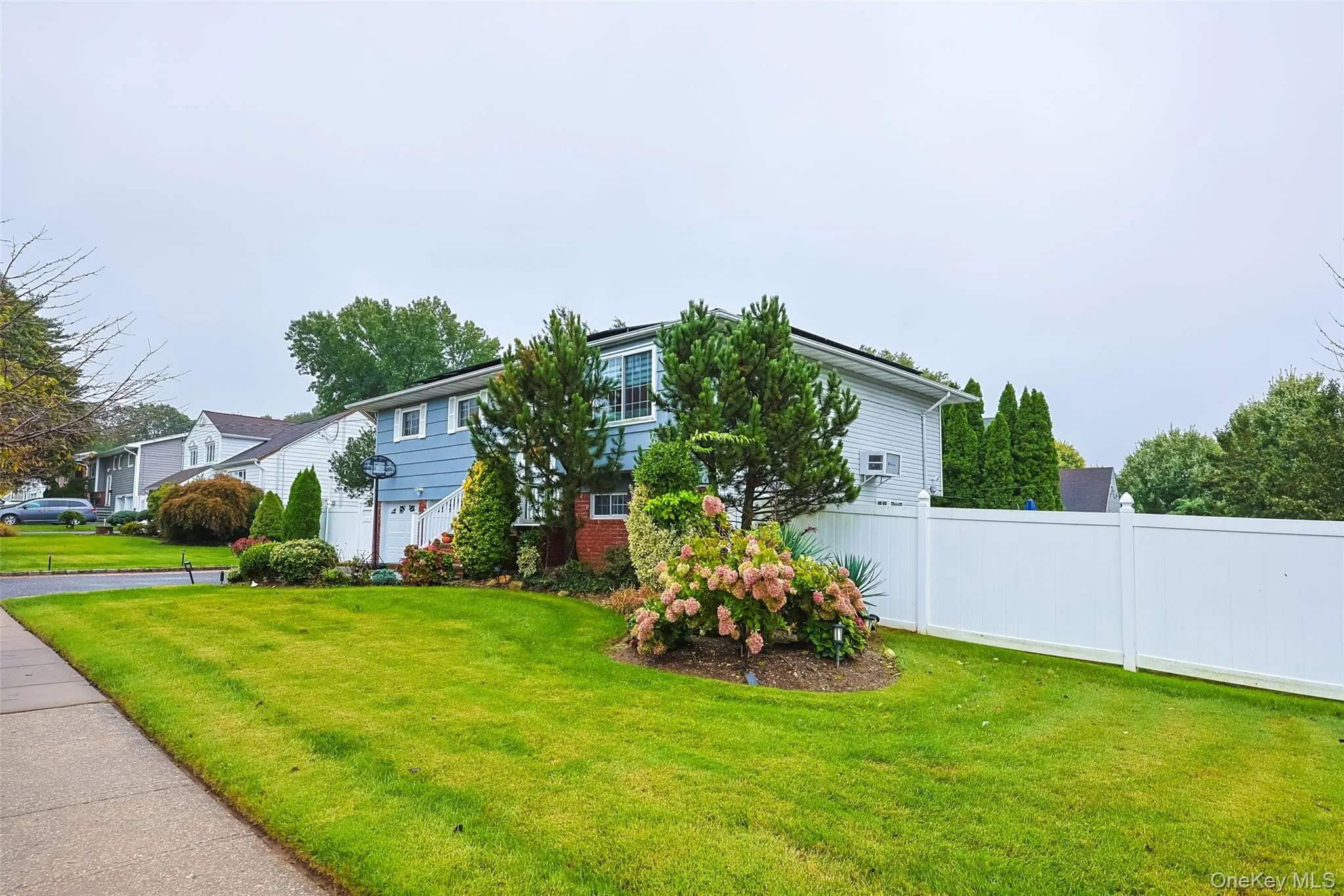 46 Convent Road, Oyster Bay, NY, 4 Bedrooms Bedrooms, 11 Rooms Rooms,3 BathroomsBathrooms,Residential,For Rent,Convent,0,1057302 46 Convent Road, Oyster Bay, NY, 4 Bedrooms Bedrooms, 11 Rooms Rooms,3 BathroomsBathrooms,Residential,For Rent,Convent,0,1057302