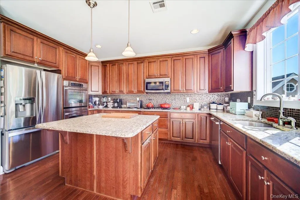 34 Brandywine Road, New Windsor, NY, 4 Bedrooms Bedrooms, 10 Rooms Rooms,2 BathroomsBathrooms,Residential,For Rent,Brandywine,0,1057307 34 Brandywine Road, New Windsor, NY, 4 Bedrooms Bedrooms, 10 Rooms Rooms,2 BathroomsBathrooms,Residential,For Rent,Brandywine,0,1057307