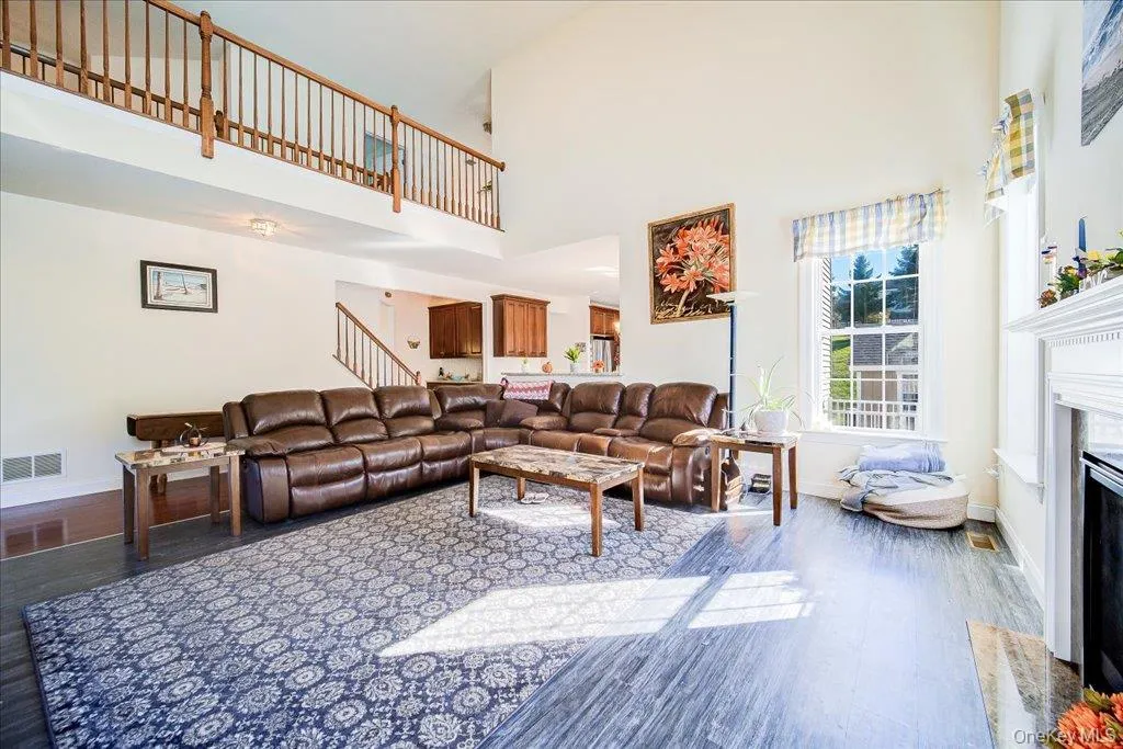 34 Brandywine Road, New Windsor, NY, 4 Bedrooms Bedrooms, 10 Rooms Rooms,2 BathroomsBathrooms,Residential,For Rent,Brandywine,0,1057307 34 Brandywine Road, New Windsor, NY, 4 Bedrooms Bedrooms, 10 Rooms Rooms,2 BathroomsBathrooms,Residential,For Rent,Brandywine,0,1057307