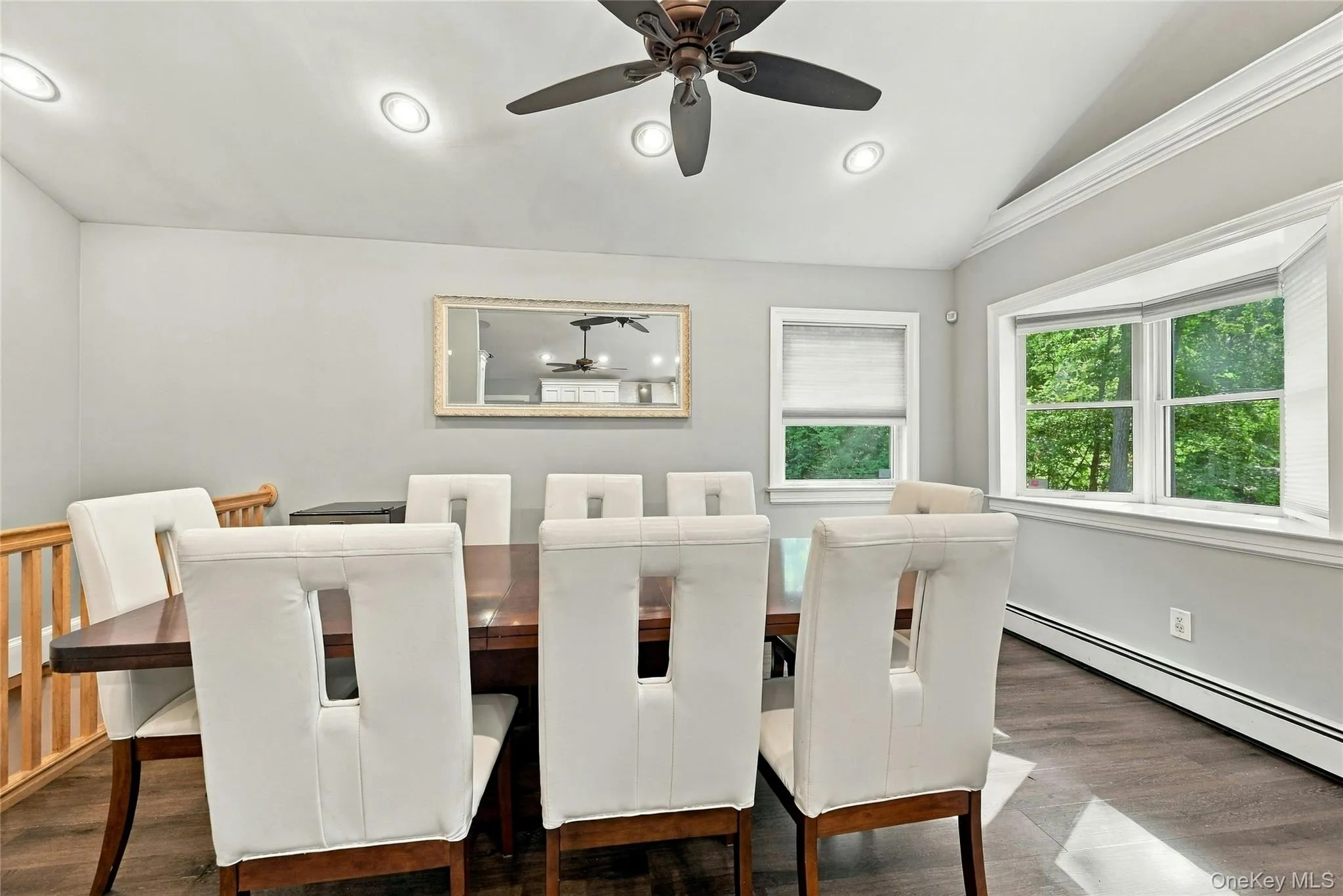 82 Oakwood Drive, Riverhead, NY, 4 Bedrooms Bedrooms, 13 Rooms Rooms,1 BathroomBathrooms,Residential,For Rent,Oakwood,0,1057309 82 Oakwood Drive, Riverhead, NY, 4 Bedrooms Bedrooms, 13 Rooms Rooms,1 BathroomBathrooms,Residential,For Rent,Oakwood,0,1057309