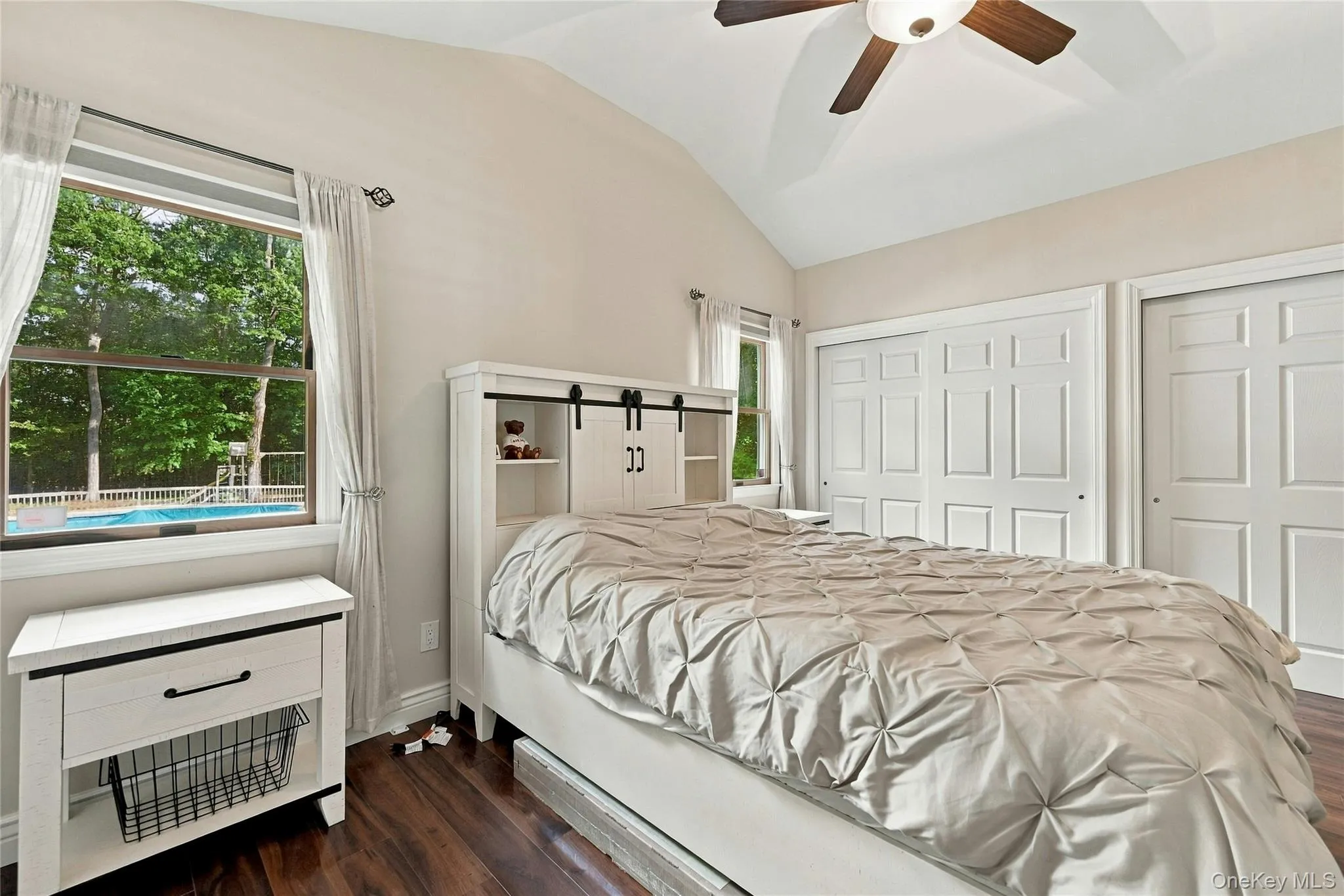 82 Oakwood Drive, Riverhead, NY, 4 Bedrooms Bedrooms, 13 Rooms Rooms,1 BathroomBathrooms,Residential,For Rent,Oakwood,0,1057309 82 Oakwood Drive, Riverhead, NY, 4 Bedrooms Bedrooms, 13 Rooms Rooms,1 BathroomBathrooms,Residential,For Rent,Oakwood,0,1057309
