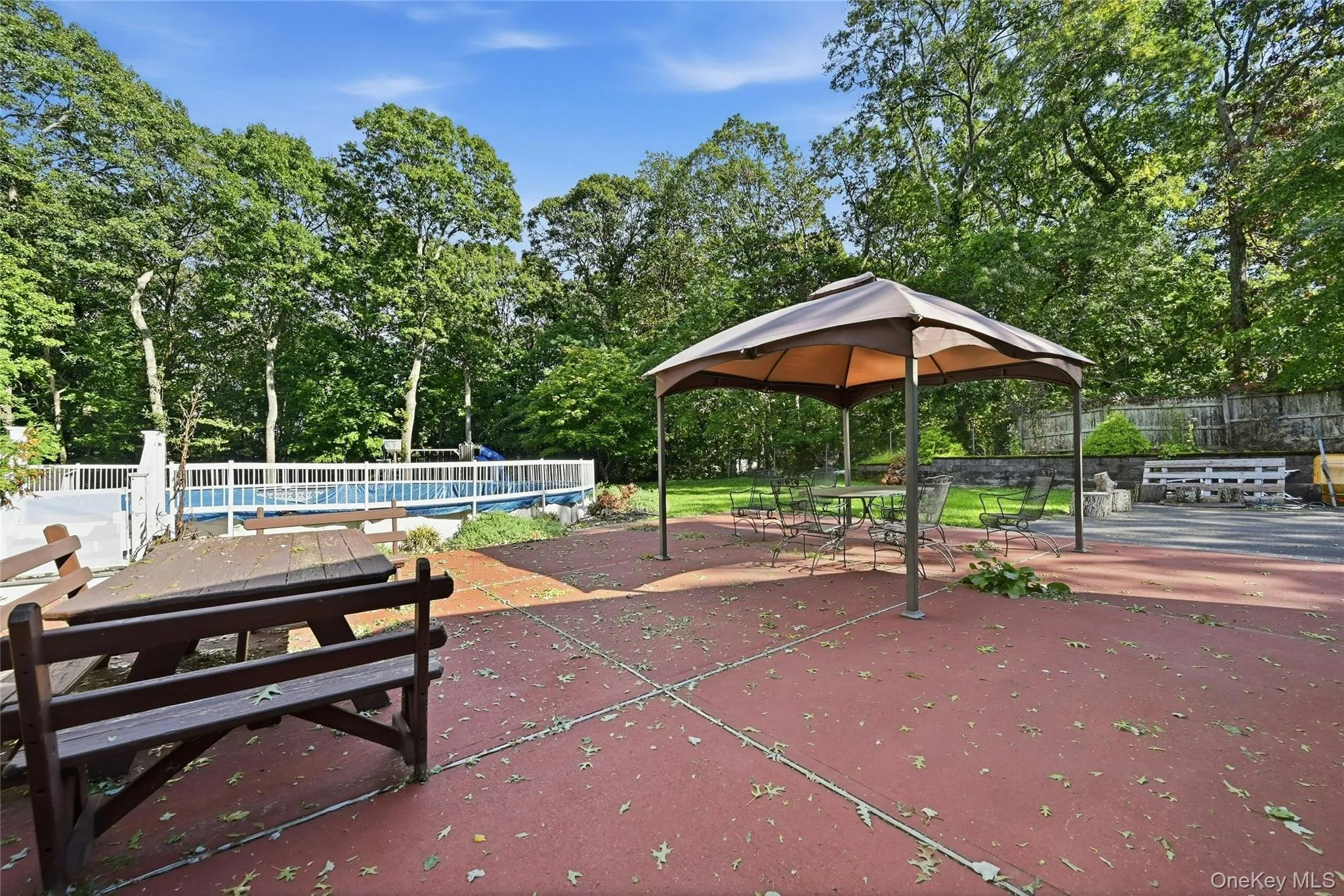 82 Oakwood Drive, Riverhead, NY, 4 Bedrooms Bedrooms, 13 Rooms Rooms,1 BathroomBathrooms,Residential,For Rent,Oakwood,0,1057309 82 Oakwood Drive, Riverhead, NY, 4 Bedrooms Bedrooms, 13 Rooms Rooms,1 BathroomBathrooms,Residential,For Rent,Oakwood,0,1057309