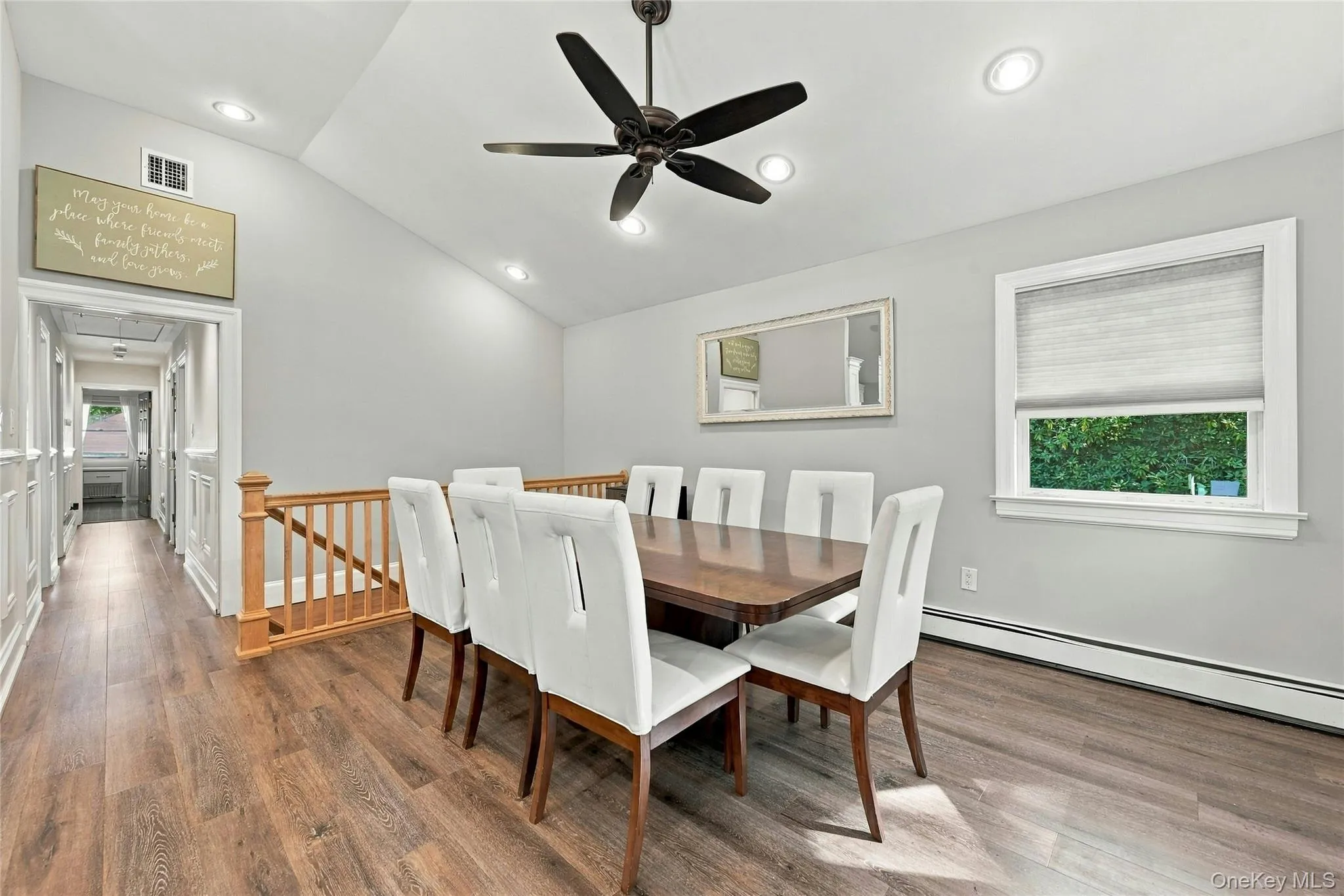82 Oakwood Drive, Riverhead, NY, 4 Bedrooms Bedrooms, 13 Rooms Rooms,1 BathroomBathrooms,Residential,For Rent,Oakwood,0,1057309 82 Oakwood Drive, Riverhead, NY, 4 Bedrooms Bedrooms, 13 Rooms Rooms,1 BathroomBathrooms,Residential,For Rent,Oakwood,0,1057309