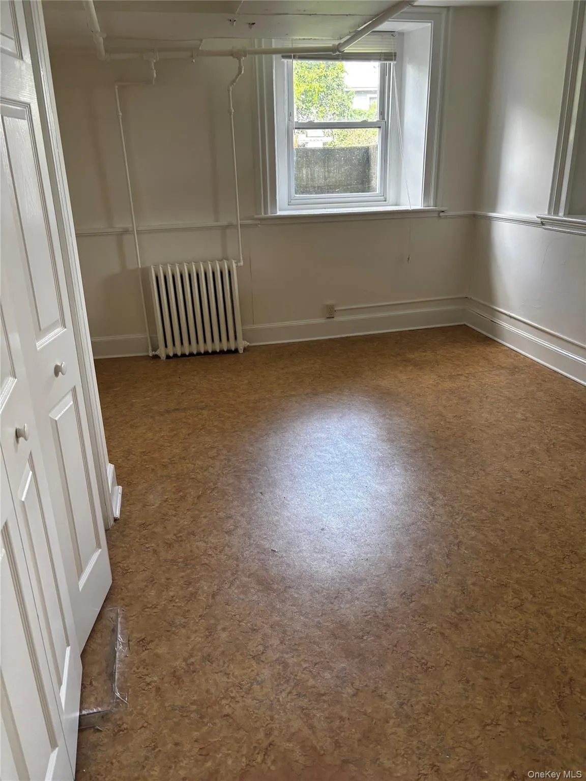 24 Grandview Avenue, Cornwall, NY, 1 Bedroom Bedrooms, 4 Room Rooms,1 BathroomBathrooms,Residential Lease,For Rent,Grandview,0,1057315 24 Grandview Avenue, Cornwall, NY, 1 Bedroom Bedrooms, 4 Room Rooms,1 BathroomBathrooms,Residential Lease,For Rent,Grandview,0,1057315