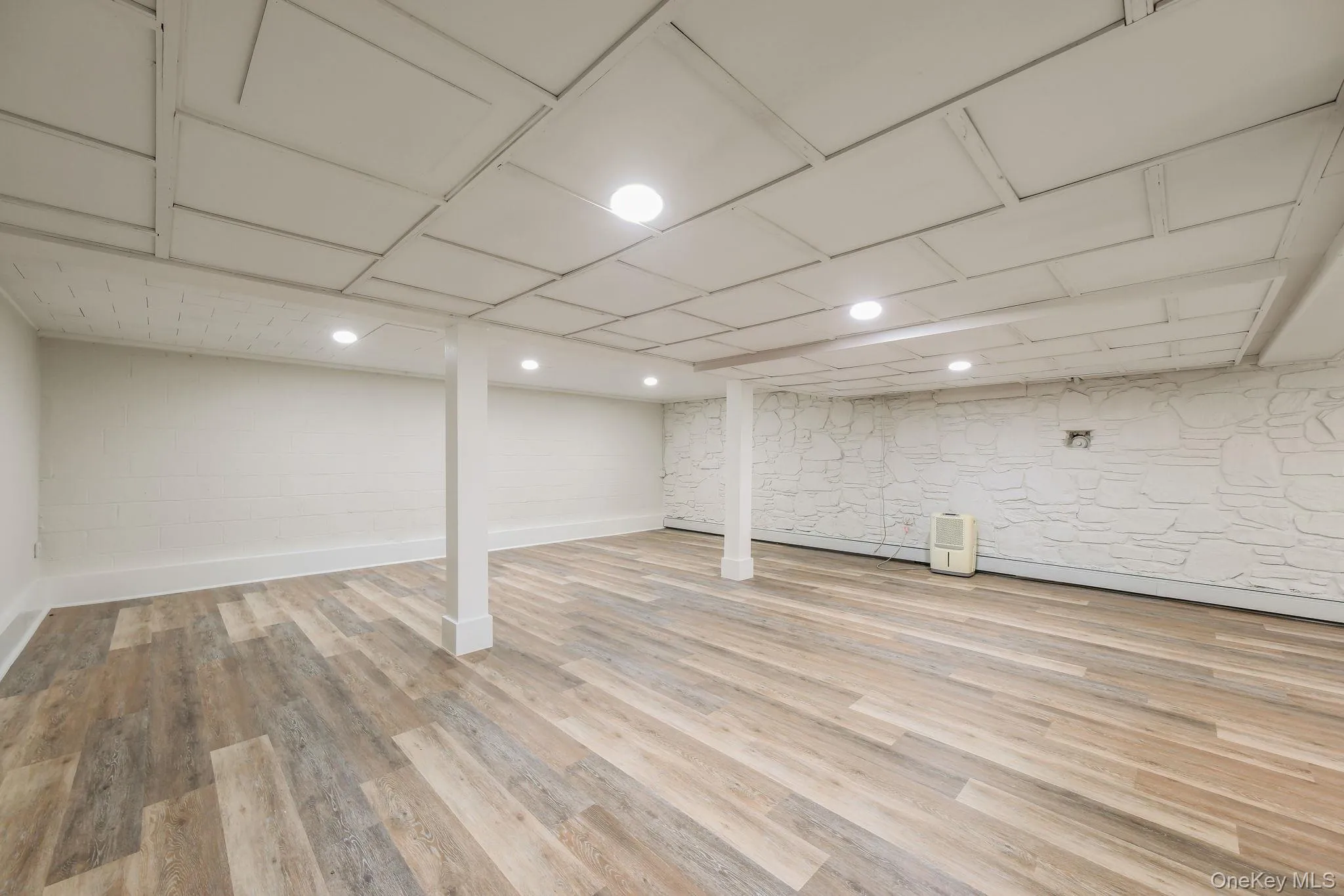 1 Norah Lane, Hyde Park, NY, 3 Bedrooms Bedrooms, 6 Rooms Rooms,1 BathroomBathrooms,Residential,For Rent,Norah,0,1057317 1 Norah Lane, Hyde Park, NY, 3 Bedrooms Bedrooms, 6 Rooms Rooms,1 BathroomBathrooms,Residential,For Rent,Norah,0,1057317