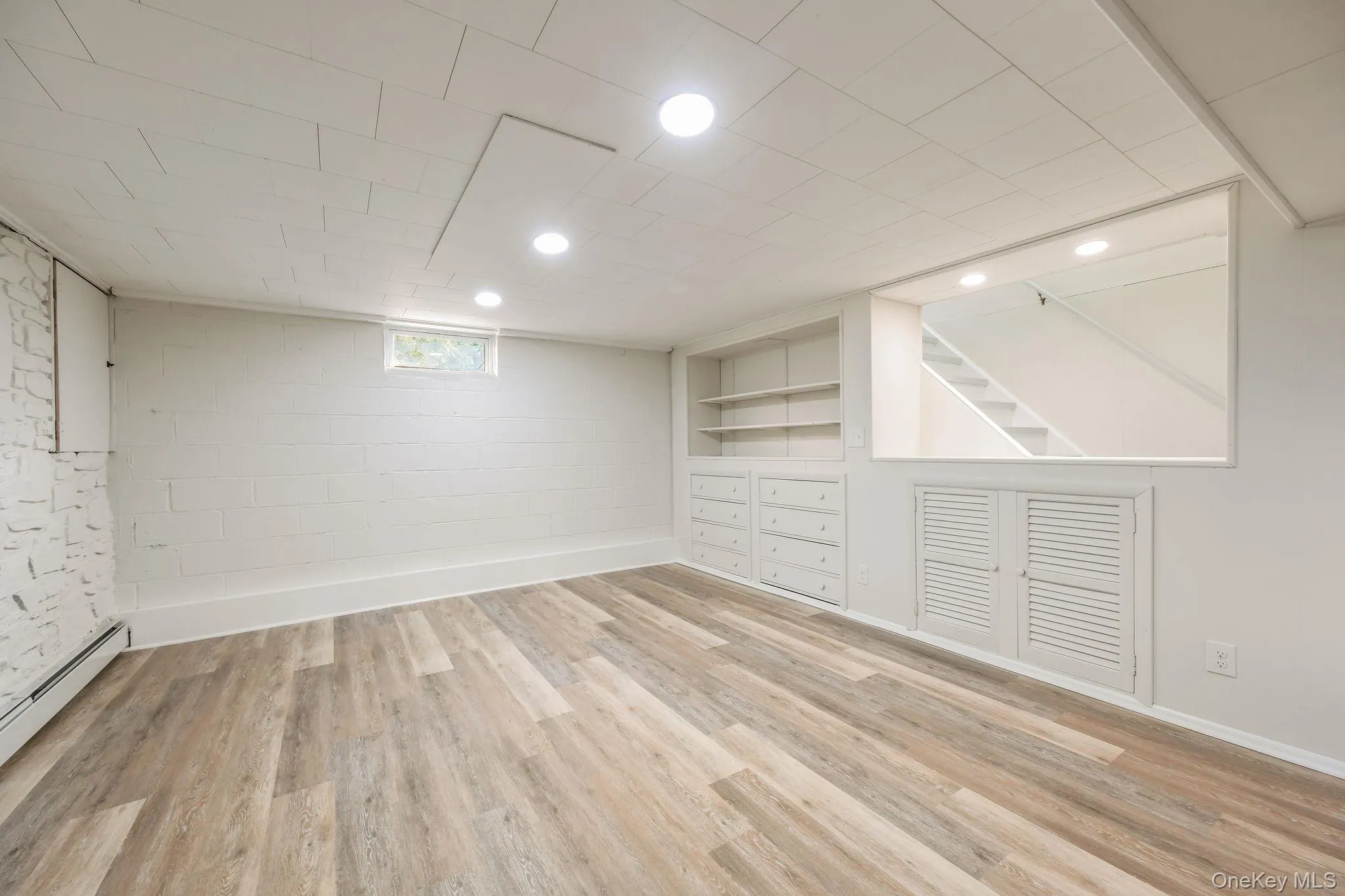 1 Norah Lane, Hyde Park, NY, 3 Bedrooms Bedrooms, 6 Rooms Rooms,1 BathroomBathrooms,Residential,For Rent,Norah,0,1057317 1 Norah Lane, Hyde Park, NY, 3 Bedrooms Bedrooms, 6 Rooms Rooms,1 BathroomBathrooms,Residential,For Rent,Norah,0,1057317
