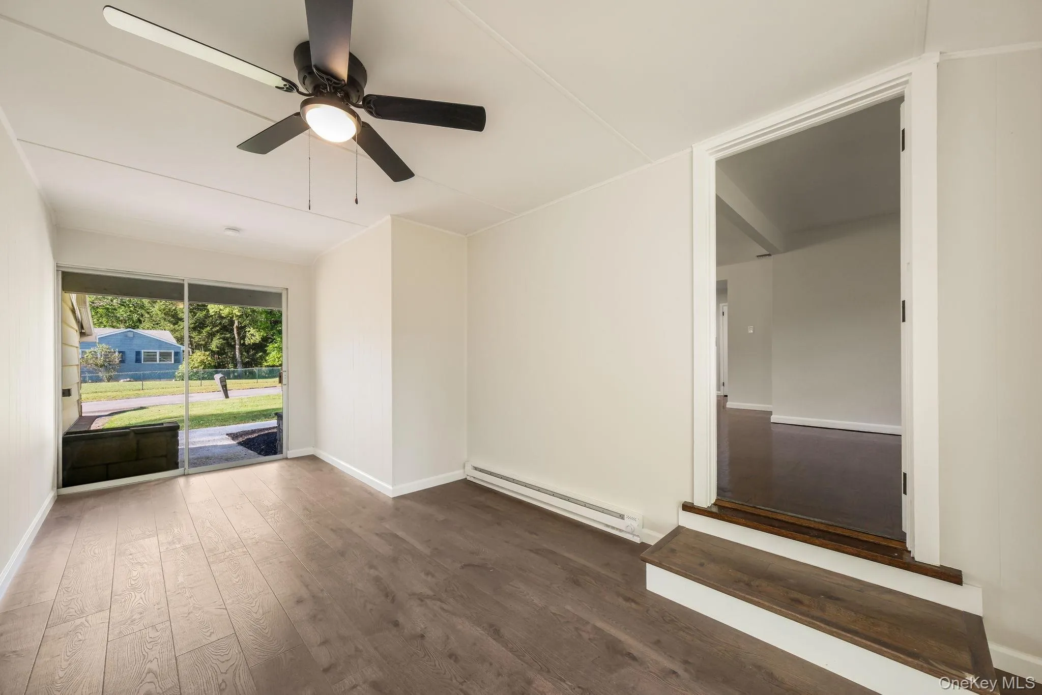 1 Norah Lane, Hyde Park, NY, 3 Bedrooms Bedrooms, 6 Rooms Rooms,1 BathroomBathrooms,Residential,For Rent,Norah,0,1057317 1 Norah Lane, Hyde Park, NY, 3 Bedrooms Bedrooms, 6 Rooms Rooms,1 BathroomBathrooms,Residential,For Rent,Norah,0,1057317