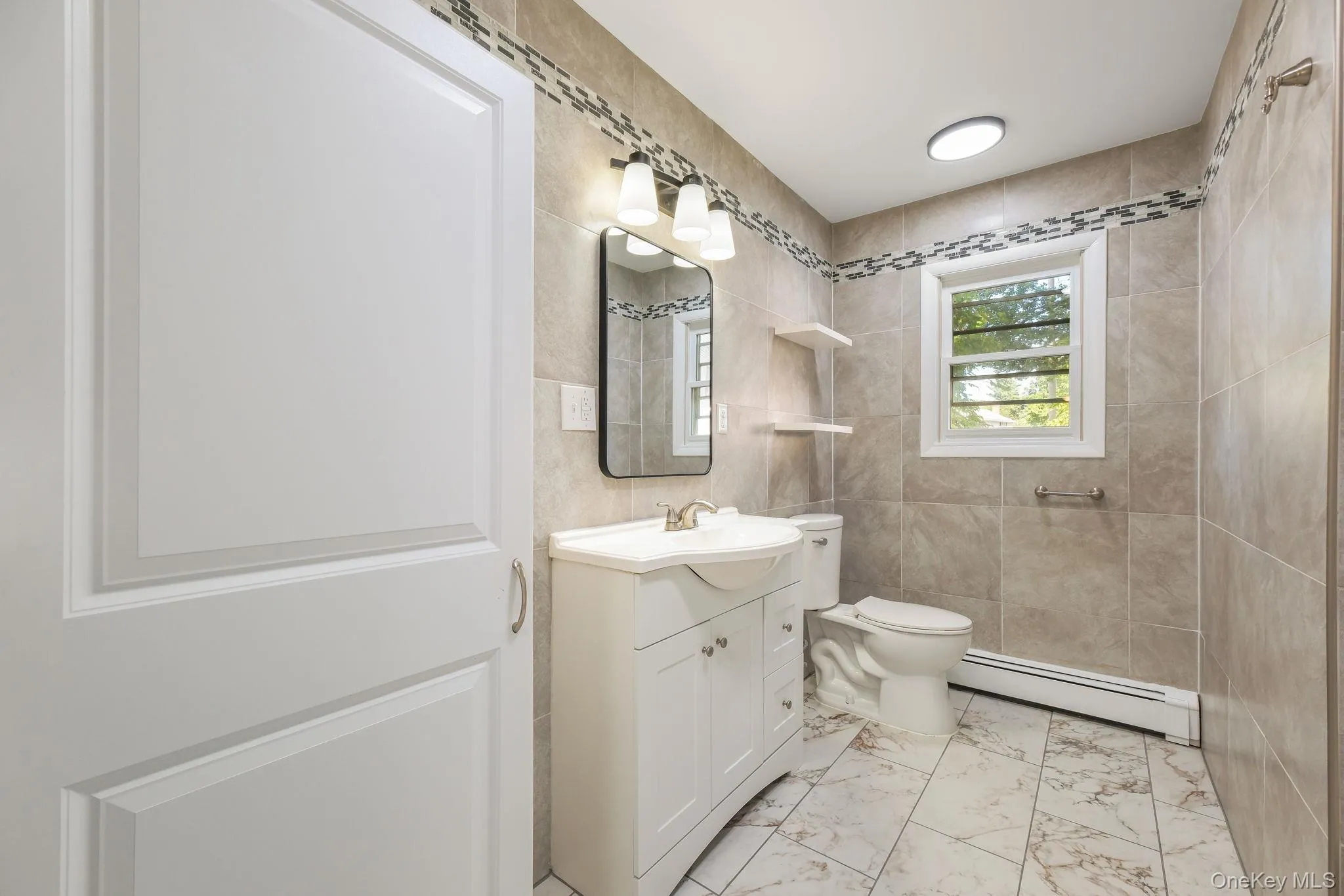 1 Norah Lane, Hyde Park, NY, 3 Bedrooms Bedrooms, 6 Rooms Rooms,1 BathroomBathrooms,Residential,For Rent,Norah,0,1057317 1 Norah Lane, Hyde Park, NY, 3 Bedrooms Bedrooms, 6 Rooms Rooms,1 BathroomBathrooms,Residential,For Rent,Norah,0,1057317