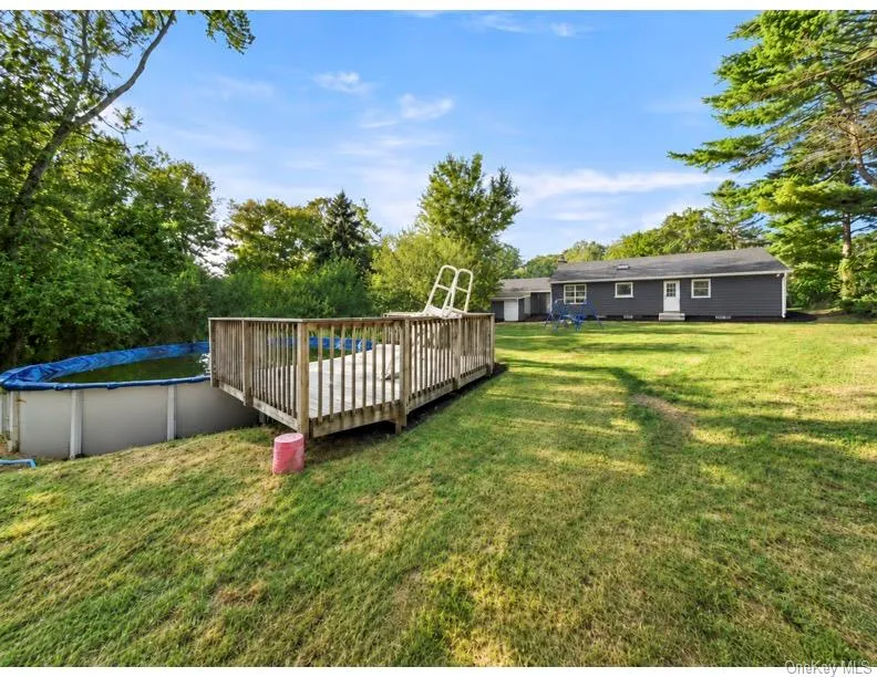 1 Norah Lane, Hyde Park, NY, 3 Bedrooms Bedrooms, 6 Rooms Rooms,1 BathroomBathrooms,Residential,For Rent,Norah,0,1057317 1 Norah Lane, Hyde Park, NY, 3 Bedrooms Bedrooms, 6 Rooms Rooms,1 BathroomBathrooms,Residential,For Rent,Norah,0,1057317