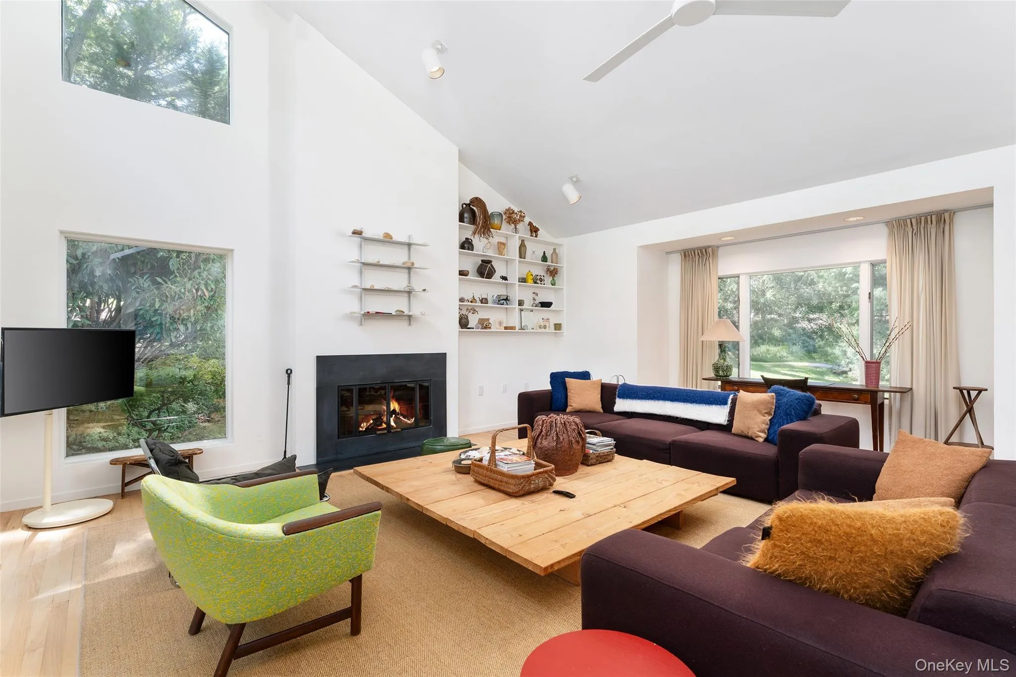 25 Old Squiretown Rd, Southampton, NY, 3 Bedrooms Bedrooms, 7 Rooms Rooms,1 BathroomBathrooms,Residential,For Rent,Old Squiretown Rd,0,1057318 25 Old Squiretown Rd, Southampton, NY, 3 Bedrooms Bedrooms, 7 Rooms Rooms,1 BathroomBathrooms,Residential,For Rent,Old Squiretown Rd,0,1057318