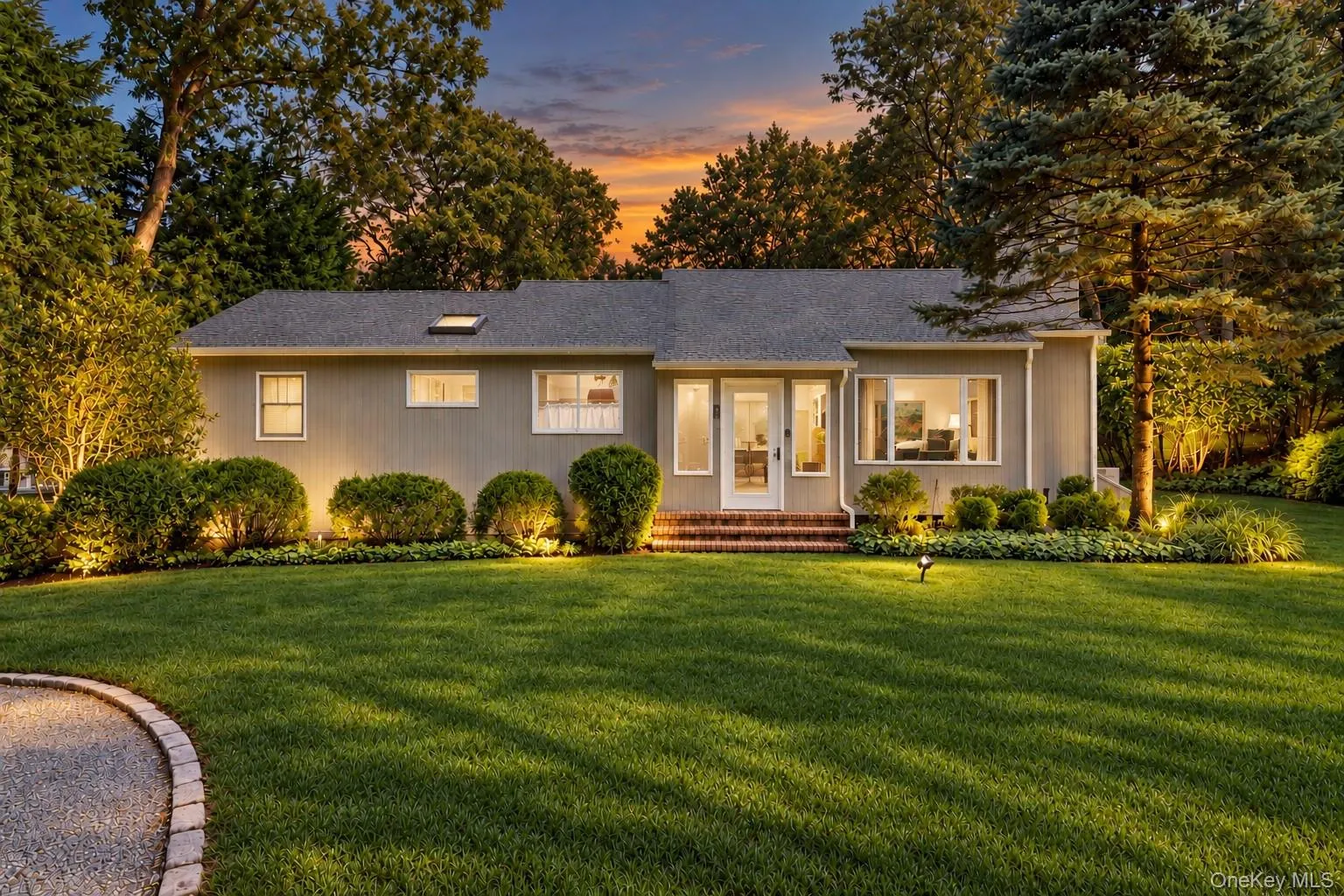 25 Old Squiretown Rd, Southampton, NY, 3 Bedrooms Bedrooms, 7 Rooms Rooms,1 BathroomBathrooms,Residential,For Rent,Old Squiretown Rd,0,1057318 25 Old Squiretown Rd, Southampton, NY, 3 Bedrooms Bedrooms, 7 Rooms Rooms,1 BathroomBathrooms,Residential,For Rent,Old Squiretown Rd,0,1057318