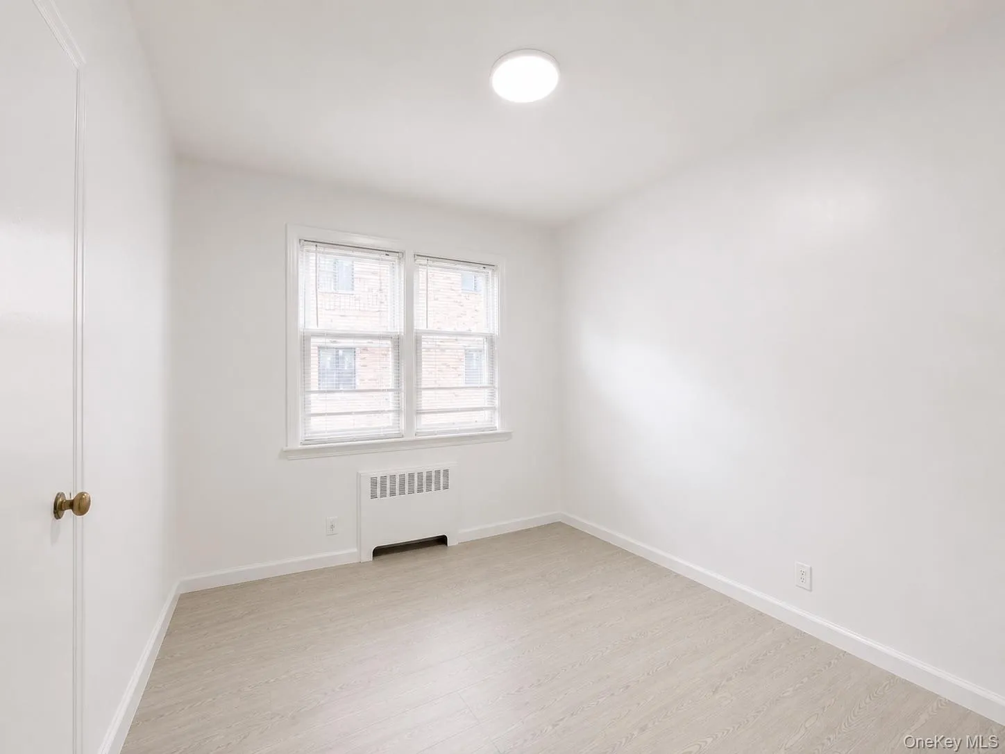18940 44th Avenue, New York, NY, 3 Bedrooms Bedrooms, 4 Rooms Rooms,1 BathroomBathrooms,Residential Lease,For Rent,44th,0,1057329 18940 44th Avenue, New York, NY, 3 Bedrooms Bedrooms, 4 Rooms Rooms,1 BathroomBathrooms,Residential Lease,For Rent,44th,0,1057329