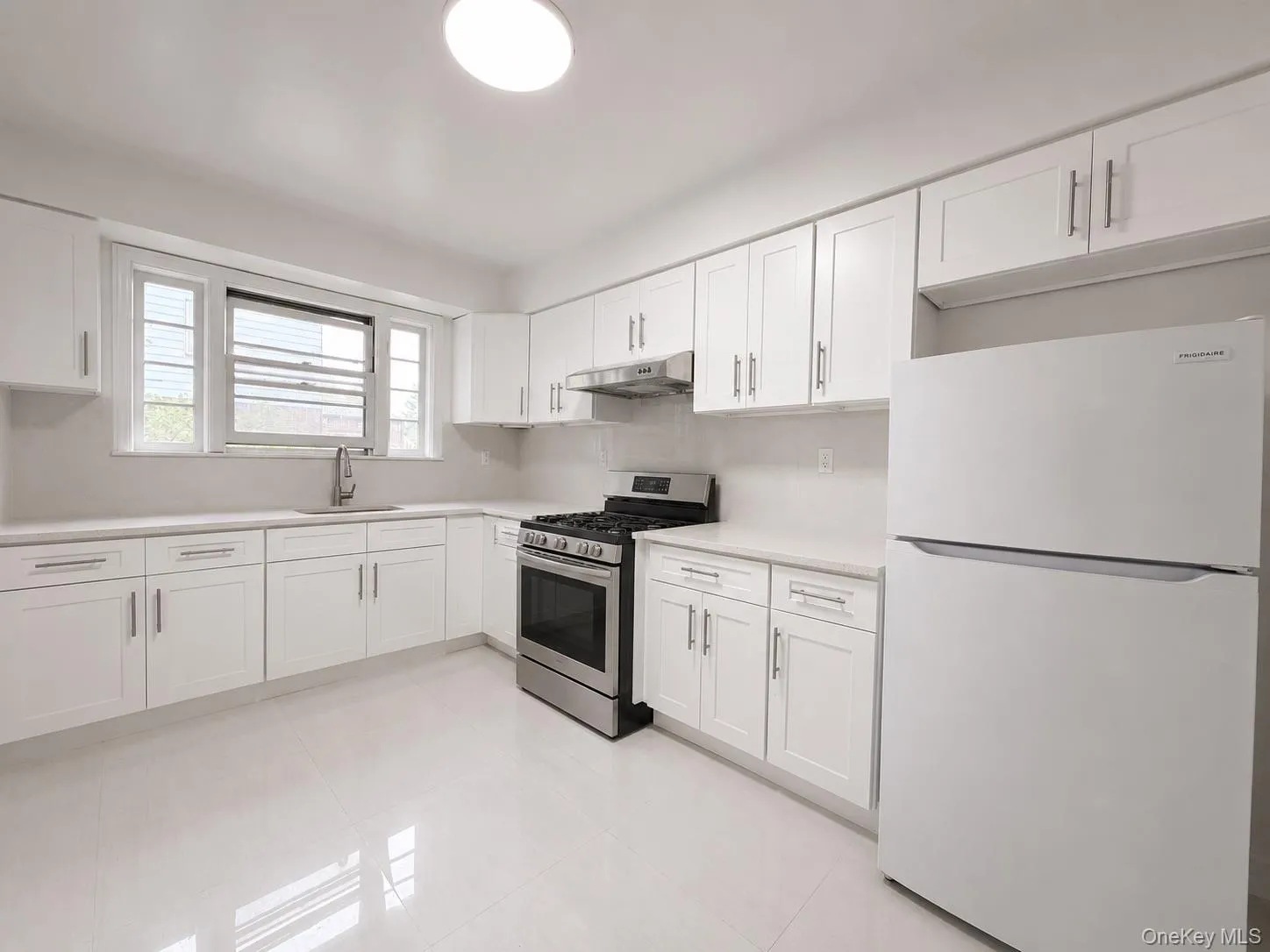 18940 44th Avenue, New York, NY, 3 Bedrooms Bedrooms, 4 Rooms Rooms,1 BathroomBathrooms,Residential Lease,For Rent,44th,0,1057329 18940 44th Avenue, New York, NY, 3 Bedrooms Bedrooms, 4 Rooms Rooms,1 BathroomBathrooms,Residential Lease,For Rent,44th,0,1057329