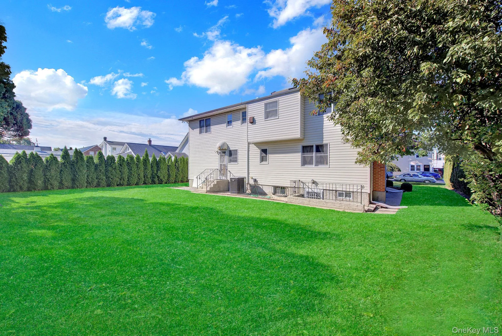 2 Old Broadway, North Hempstead, NY, 5 Bedrooms Bedrooms, 12 Rooms Rooms,4 BathroomsBathrooms,Residential,For Rent,Old Broadway,0,1057331 2 Old Broadway, North Hempstead, NY, 5 Bedrooms Bedrooms, 12 Rooms Rooms,4 BathroomsBathrooms,Residential,For Rent,Old Broadway,0,1057331