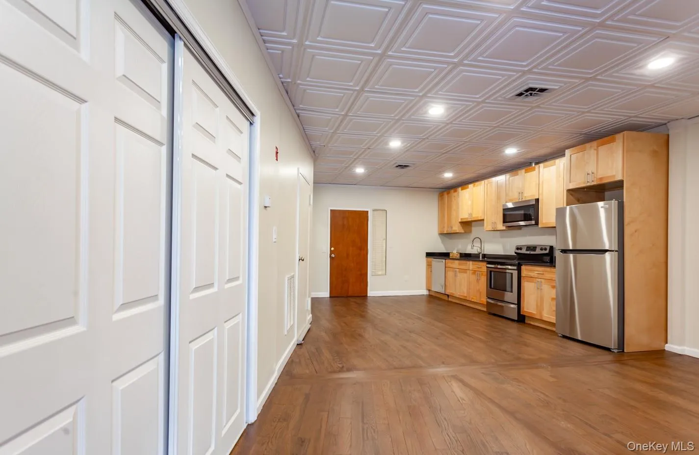 934 South Street, Peekskill, NY, 1 Bedroom Bedrooms, 5 Room Rooms,1 BathroomBathrooms,Residential Lease,For Rent,South,0,1057332 934 South Street, Peekskill, NY, 1 Bedroom Bedrooms, 5 Room Rooms,1 BathroomBathrooms,Residential Lease,For Rent,South,0,1057332