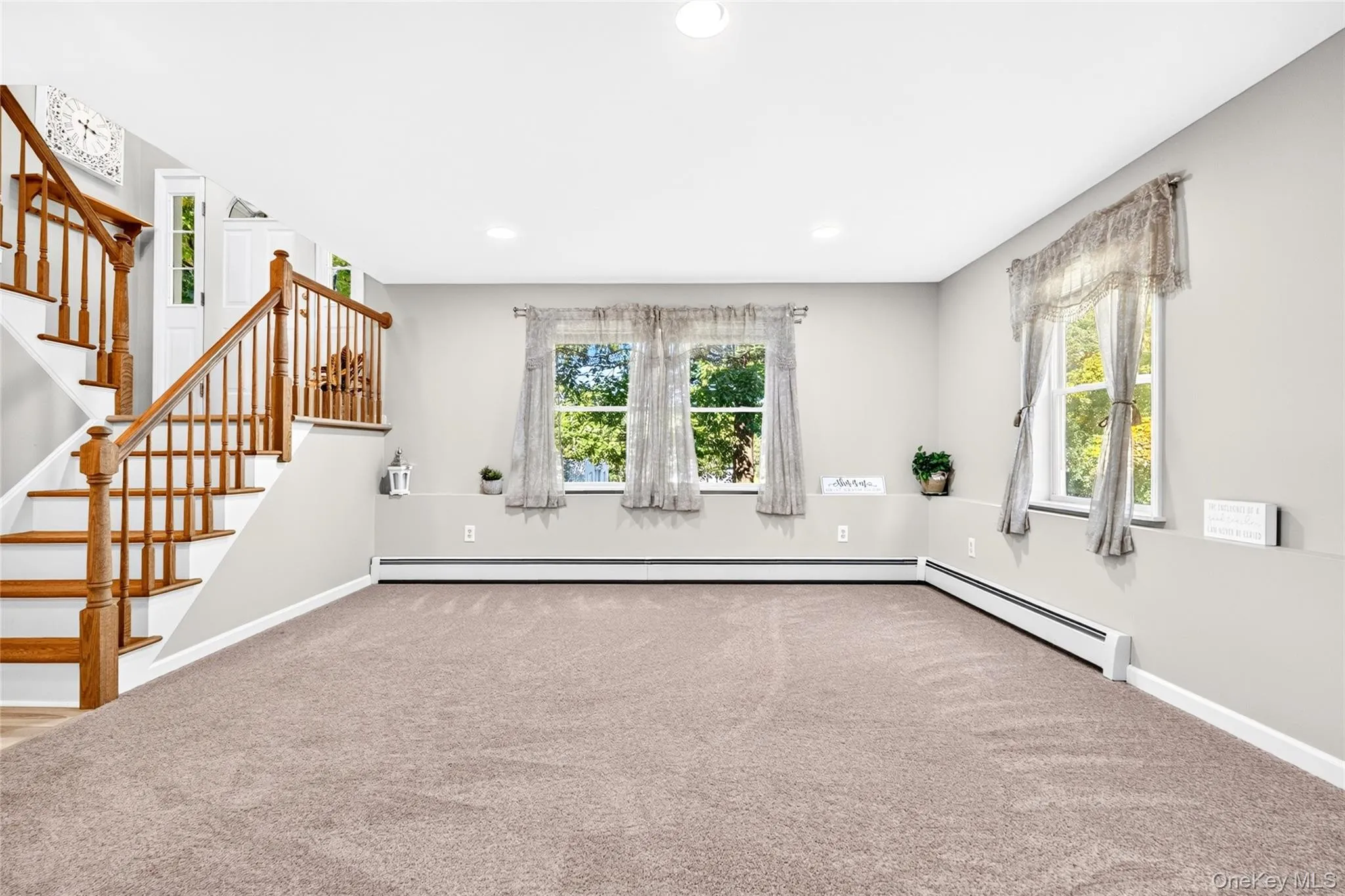 5 Pilgrim Corners Road, Middletown, NY, 3 Bedrooms Bedrooms, 11 Rooms Rooms,3 BathroomsBathrooms,Residential,For Rent,Pilgrim Corners,0,1057338 5 Pilgrim Corners Road, Middletown, NY, 3 Bedrooms Bedrooms, 11 Rooms Rooms,3 BathroomsBathrooms,Residential,For Rent,Pilgrim Corners,0,1057338