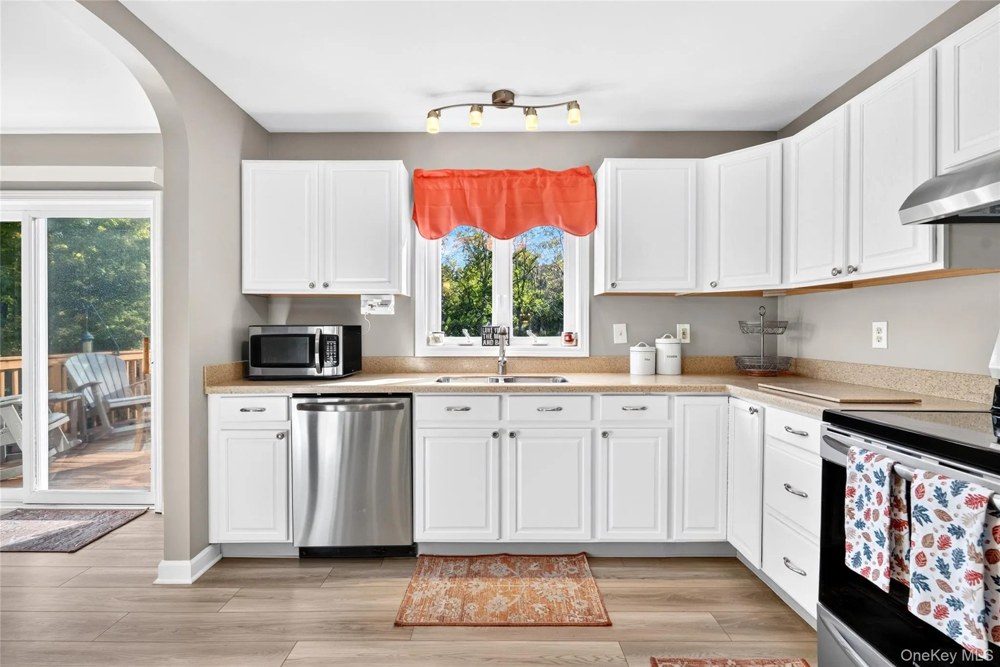 5 Pilgrim Corners Road, Middletown, NY, 3 Bedrooms Bedrooms, 11 Rooms Rooms,3 BathroomsBathrooms,Residential,For Rent,Pilgrim Corners,0,1057338 5 Pilgrim Corners Road, Middletown, NY, 3 Bedrooms Bedrooms, 11 Rooms Rooms,3 BathroomsBathrooms,Residential,For Rent,Pilgrim Corners,0,1057338